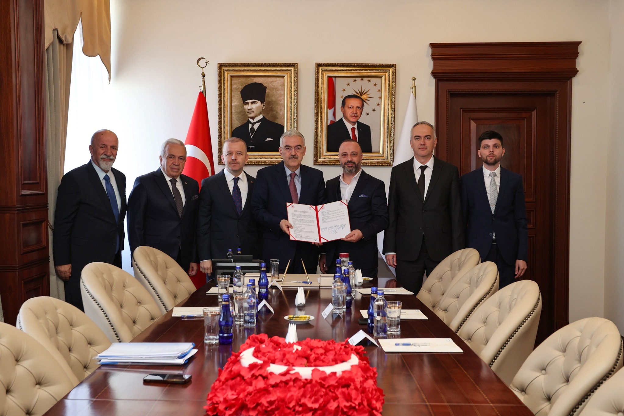 KARAMAN MAHALLESİ MODERN AİLE SAĞLIĞI MERKEZİ KAZANIYOR