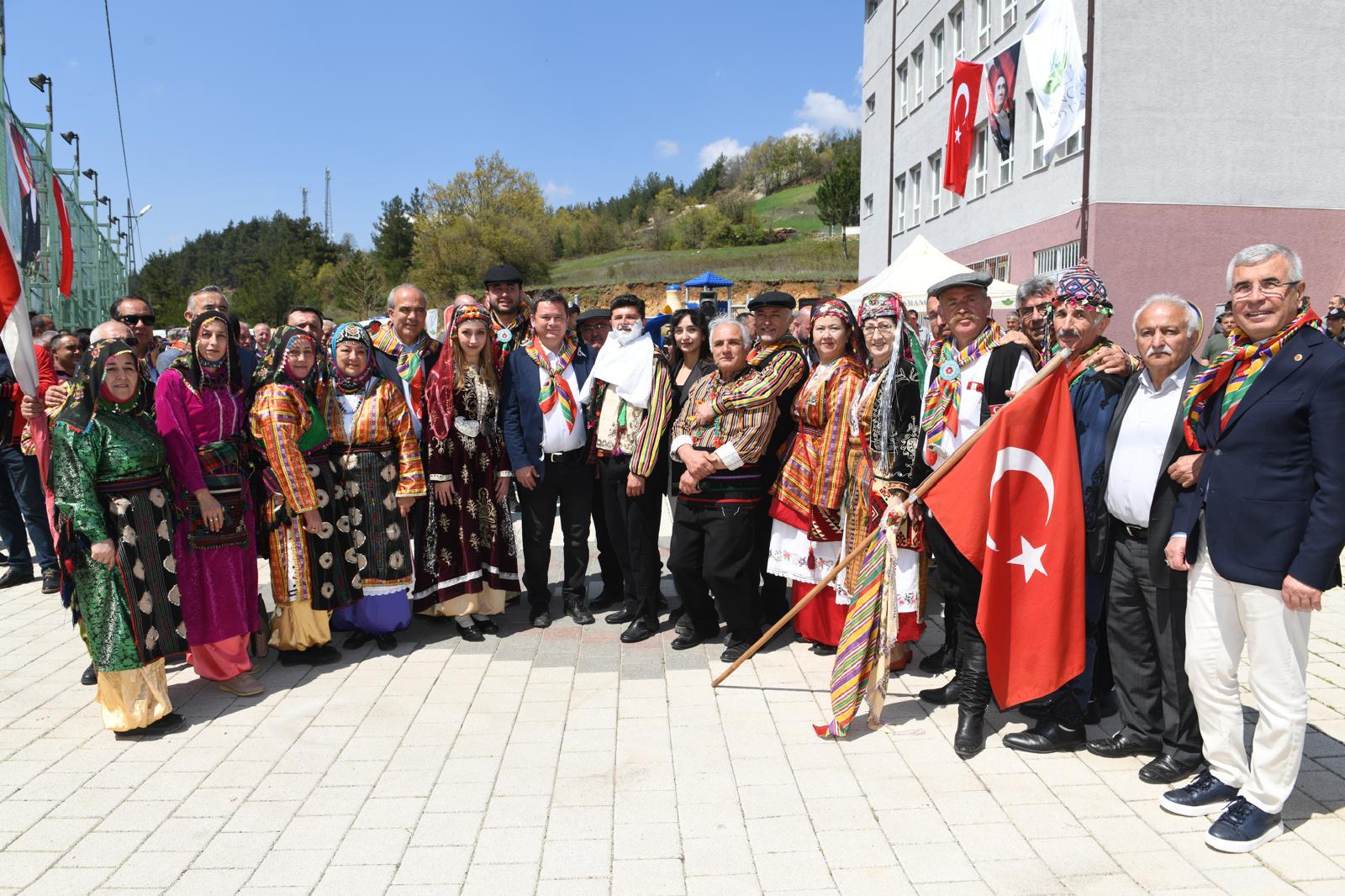 Asırlık köy düğünü Fetih Etkinliklerinde hayat buldu