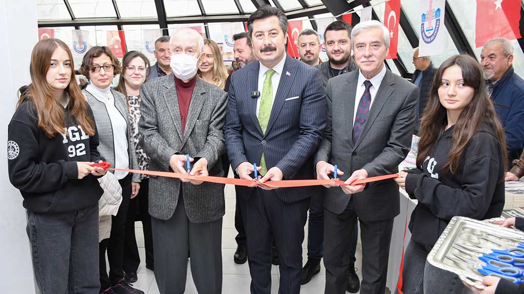 YENİŞEHİR BELEDİYESİ 6’NCI KİTAP FUARI KAPILARINI AÇTI