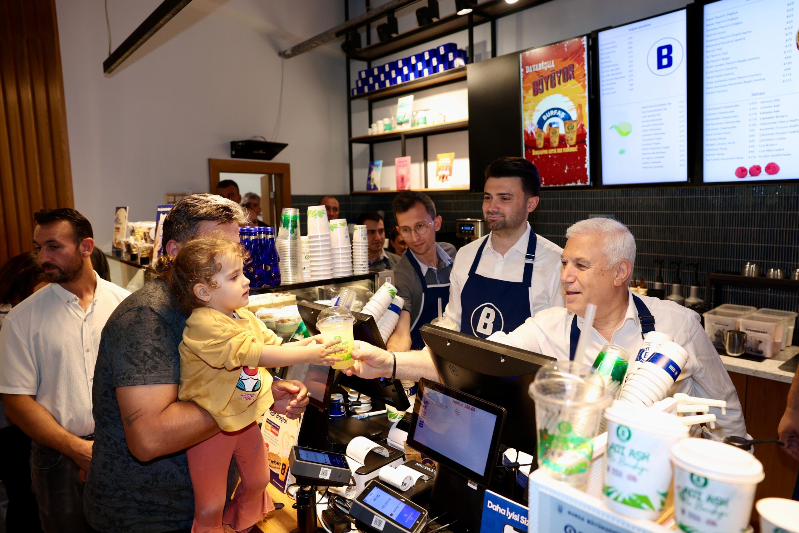Başkan Mustafa Bozbey’den ‘Kapalı Tribün’ ve ‘Bursaspor Müzesi’ müjdesi