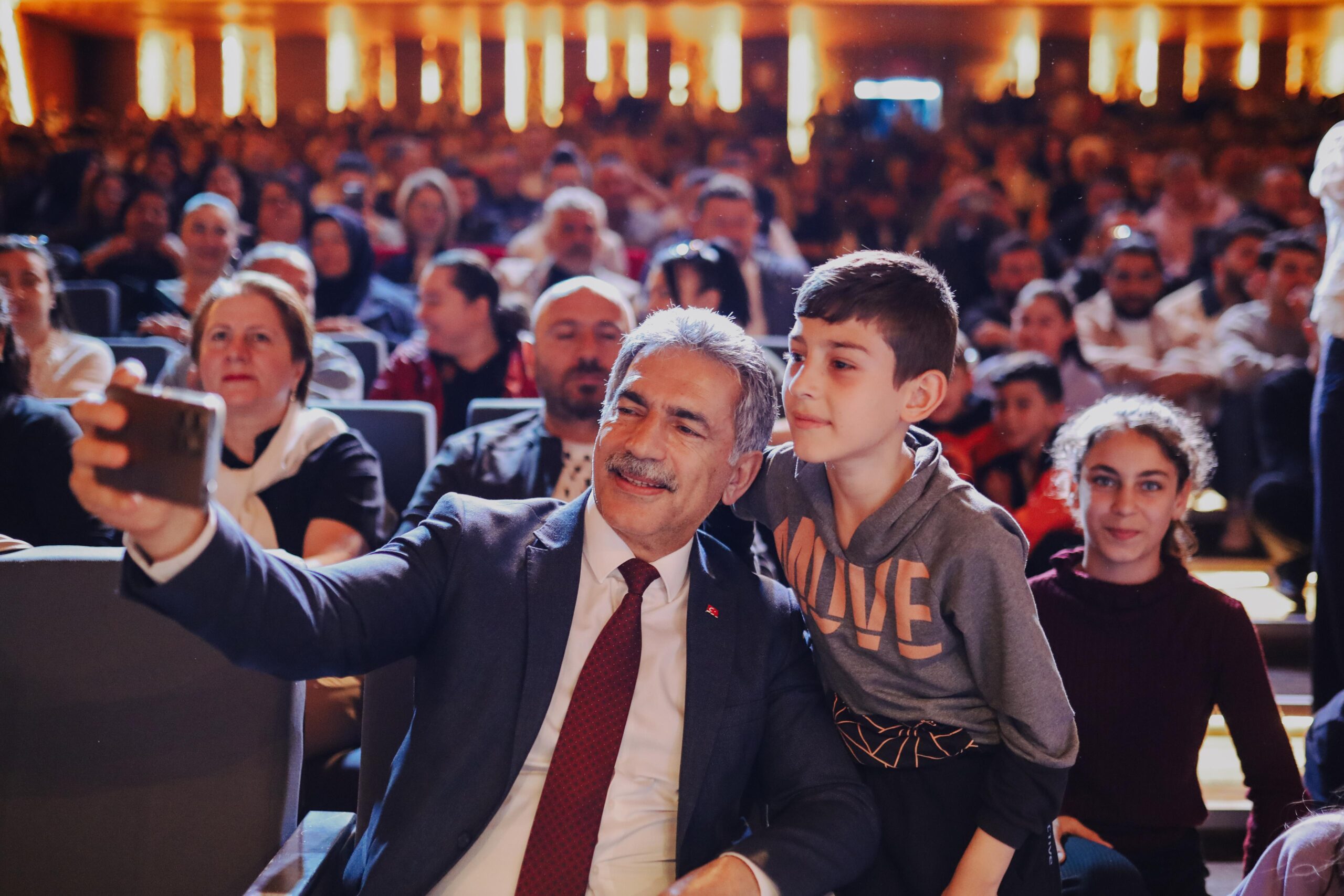 Gemlik Ritim Grubu’ndan Enerji Dolu Konser