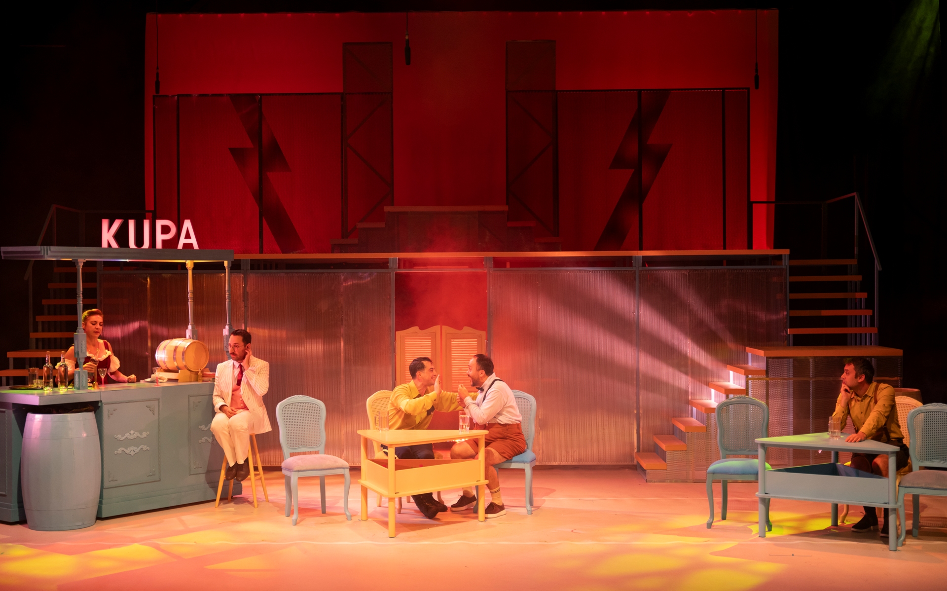 NİLÜFER KENT TİYATROSU 2024-2025 SEZONUNU TAMAMLADI