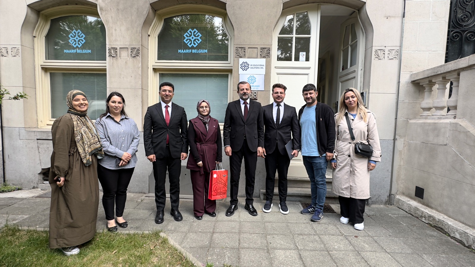 BAŞKAN IŞIK GÜRSU’DAN AVRUPA’YA ÇIKARMA YAPTI