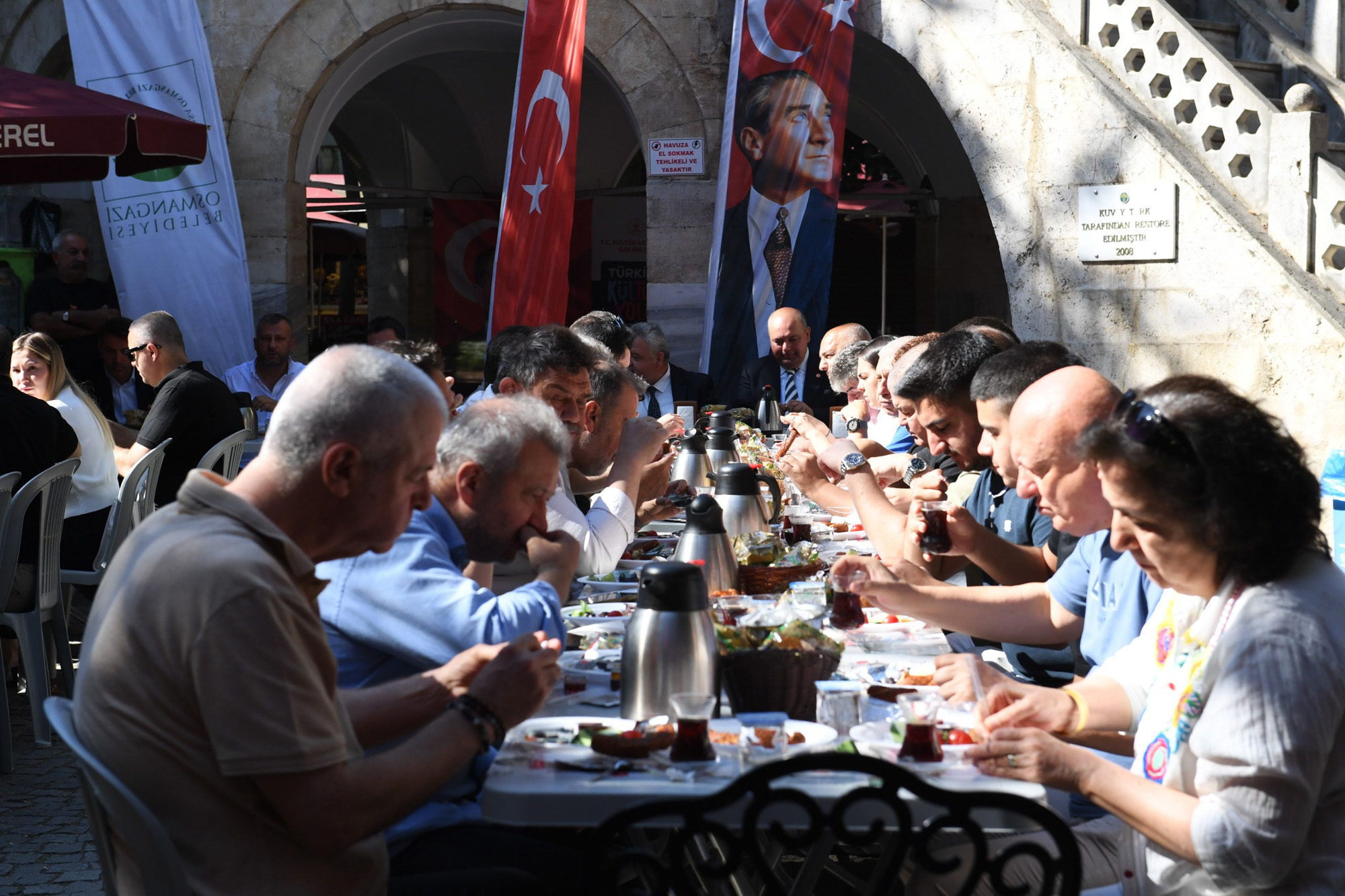 Başkan Aydın müjdeyi verdi Kozahan aslına uygun yenileniyor