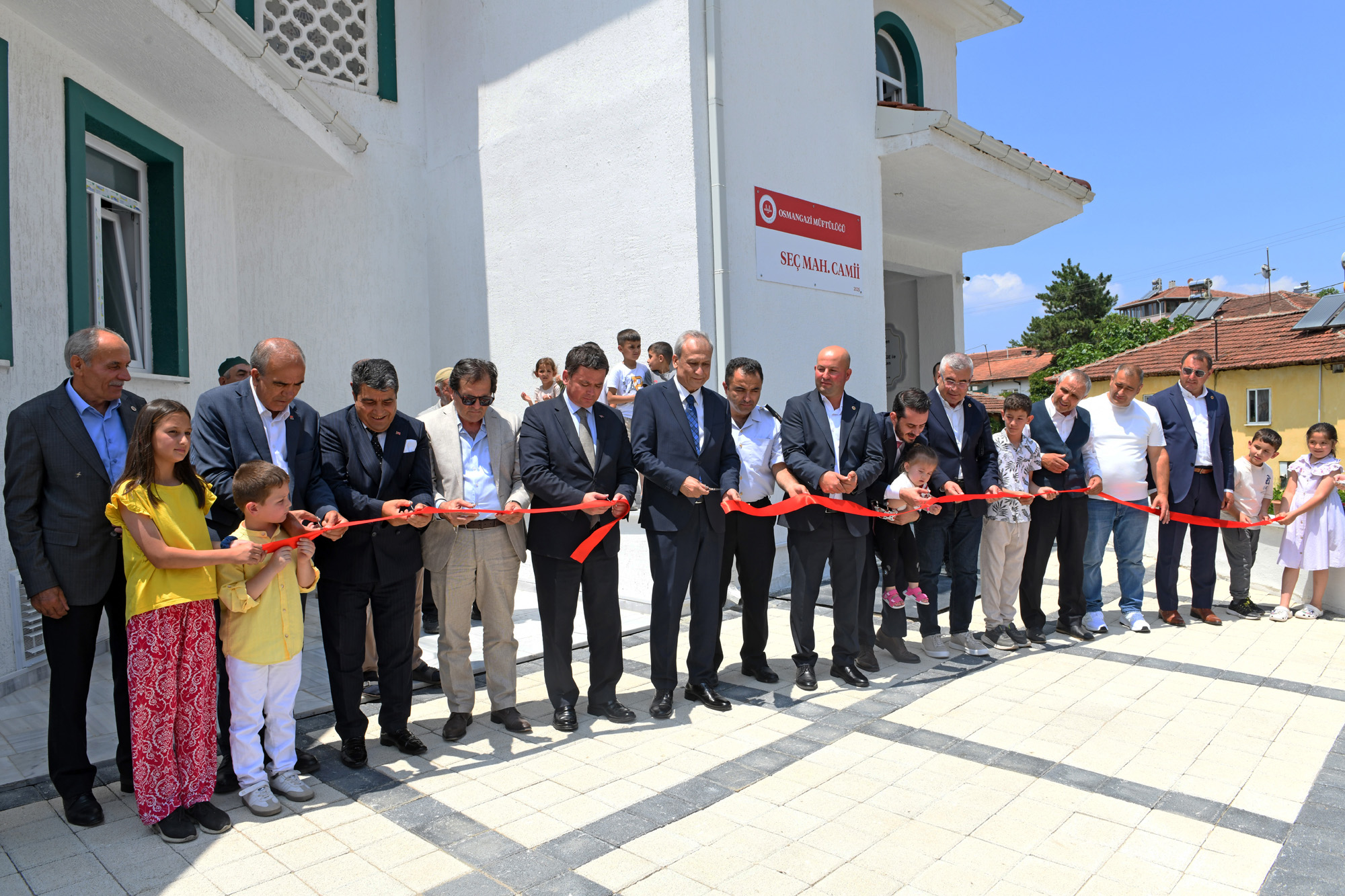 Osmangazi Belediyesi’nden Seçköy Mahallesi Camii'ne hizmet eli