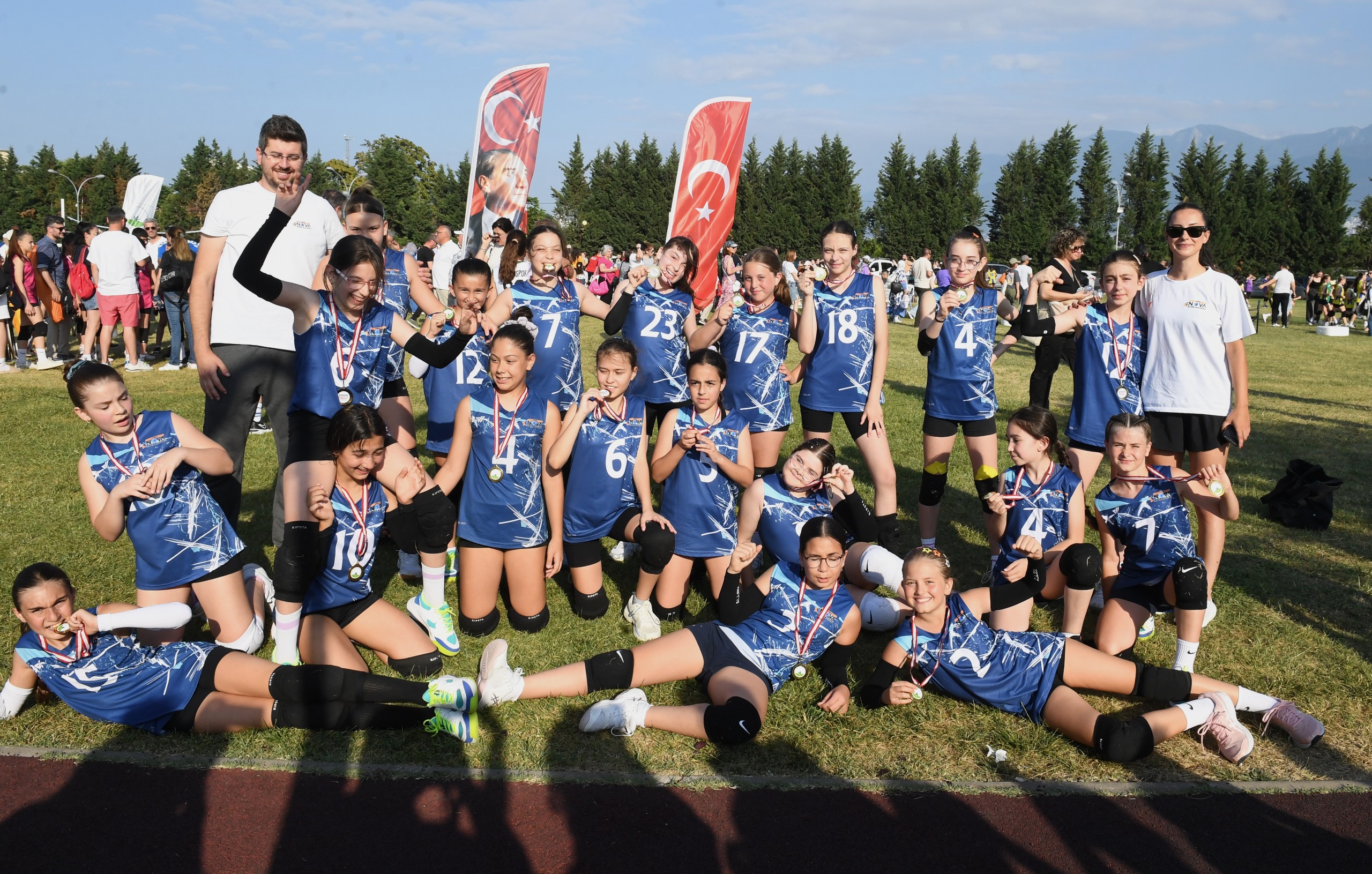 Genç voleybolcuların kalbi Osmangazi’de attı