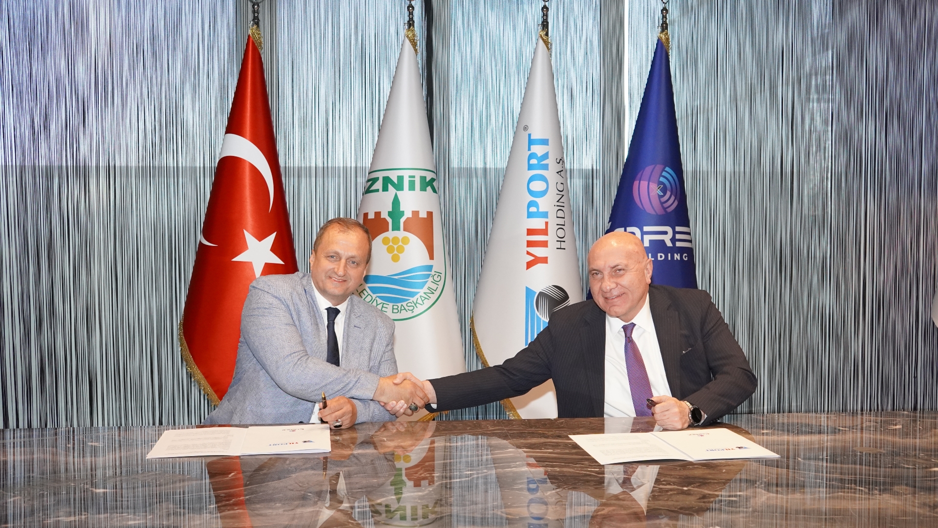 İznik İçin 200 Milyon TL'lik Projelerin İmzası Atıldı