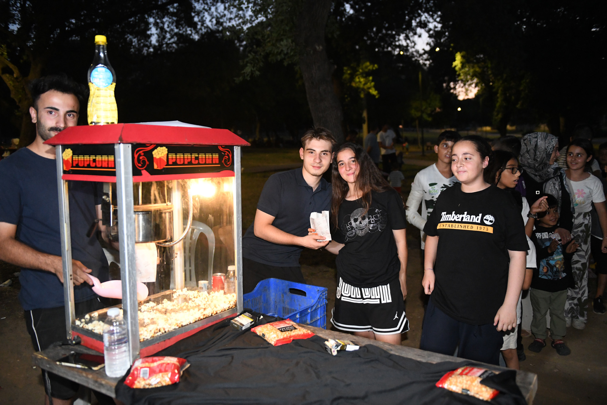 Osmangazi’de açık hava sinema keyfi devam ediyor