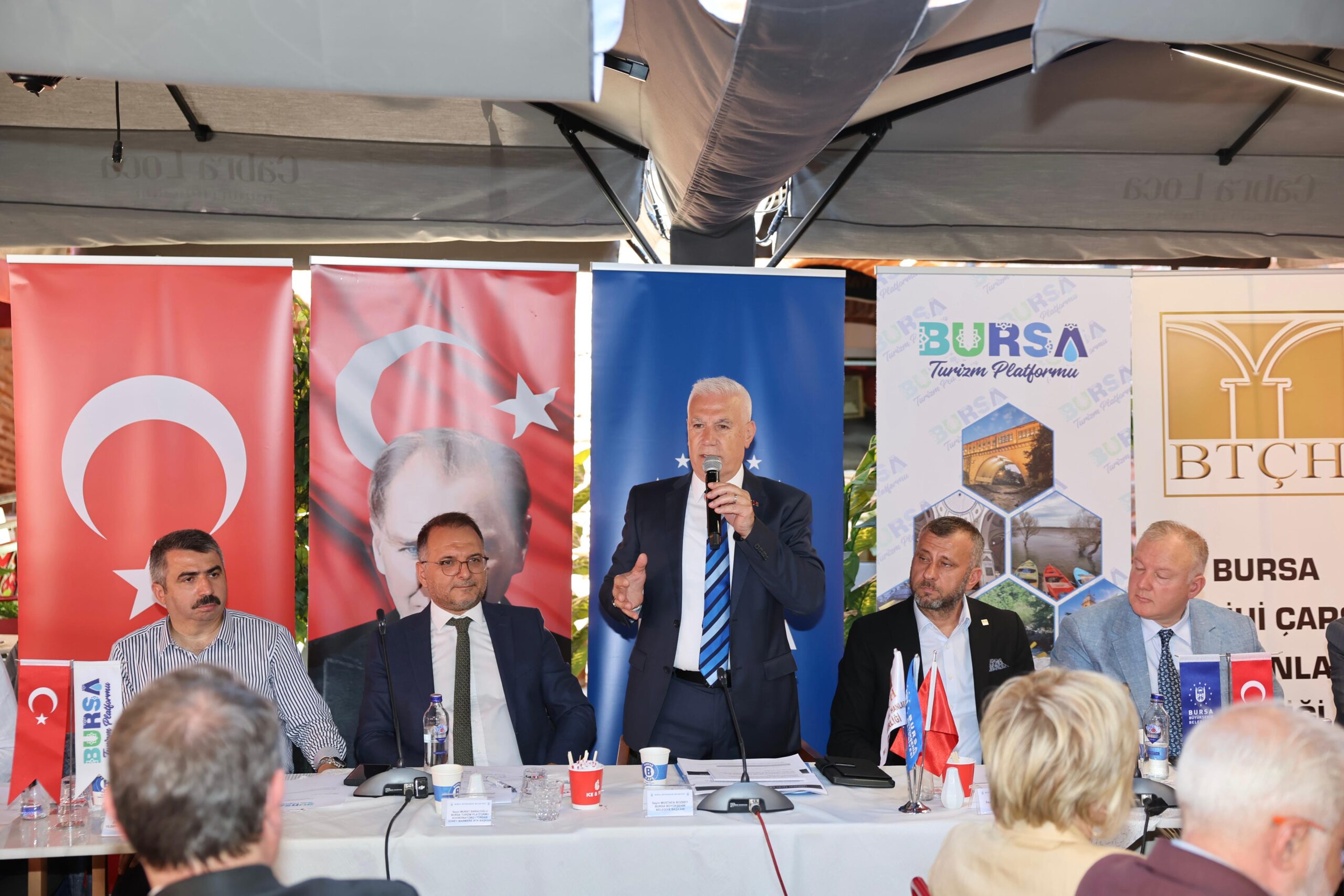 Başkan Bozbey: “Bursa turizmi için taşın altına elimizi değil, gövdemizi koyduk”