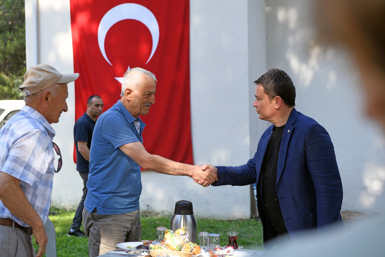 Başkan Aydın, mahalle buluşmalarını sürdürüyor