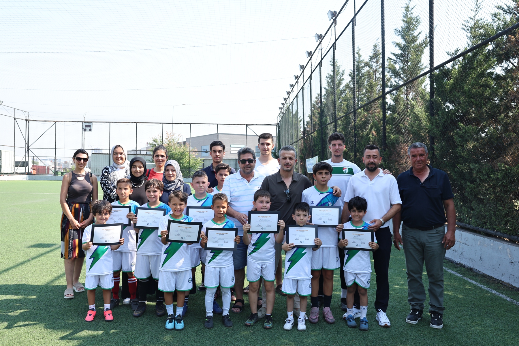 Nilüfer Yaz Spor Okulları’nda sertifika heyecanı