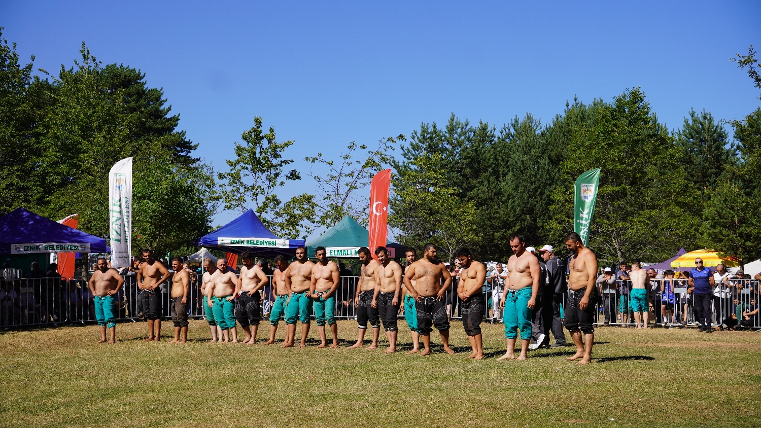 Alıç Yaylası Kıran Kırana Güreşlere Sahne Oldu