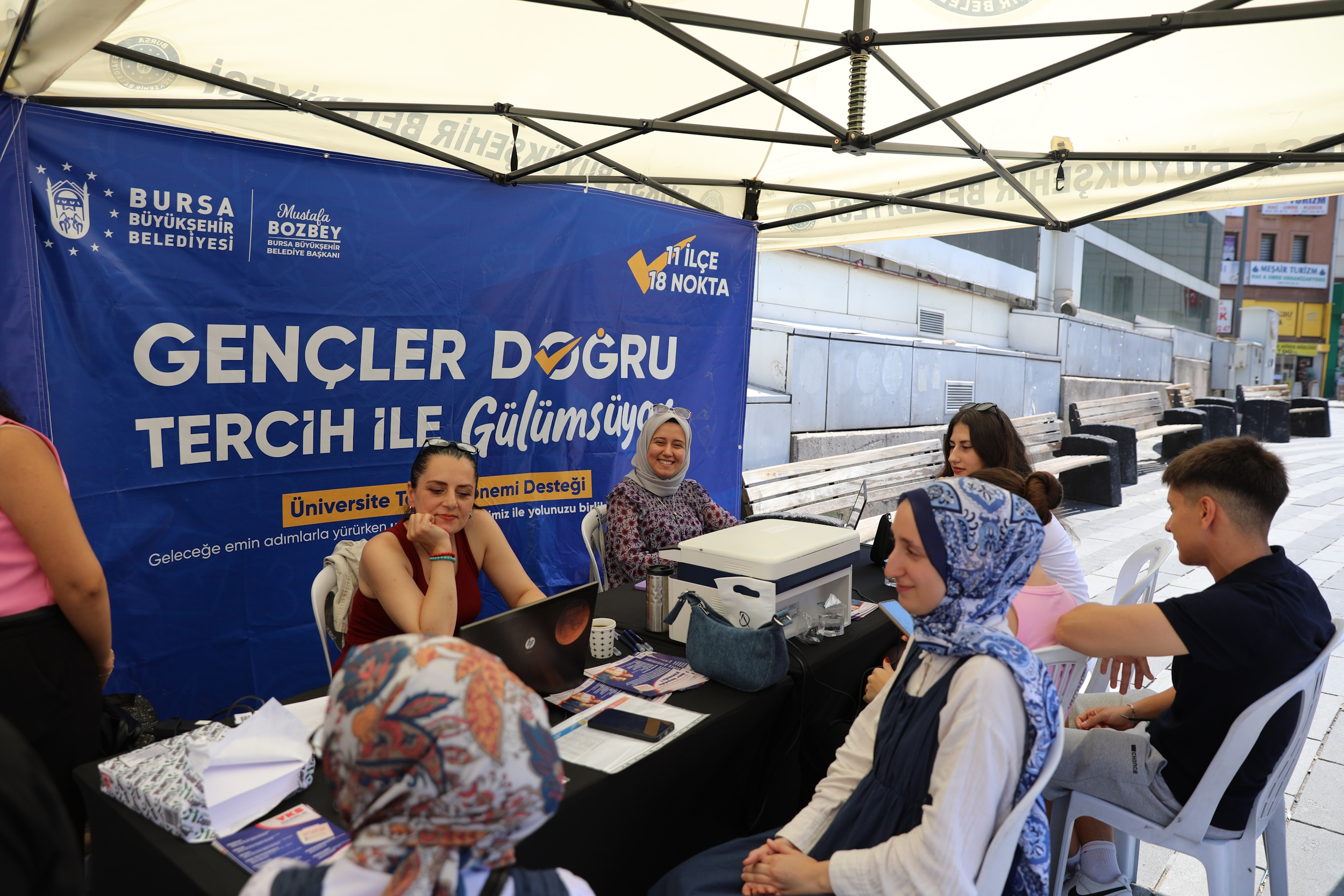 Üniversite tercihlerine Büyükşehir rehberliği