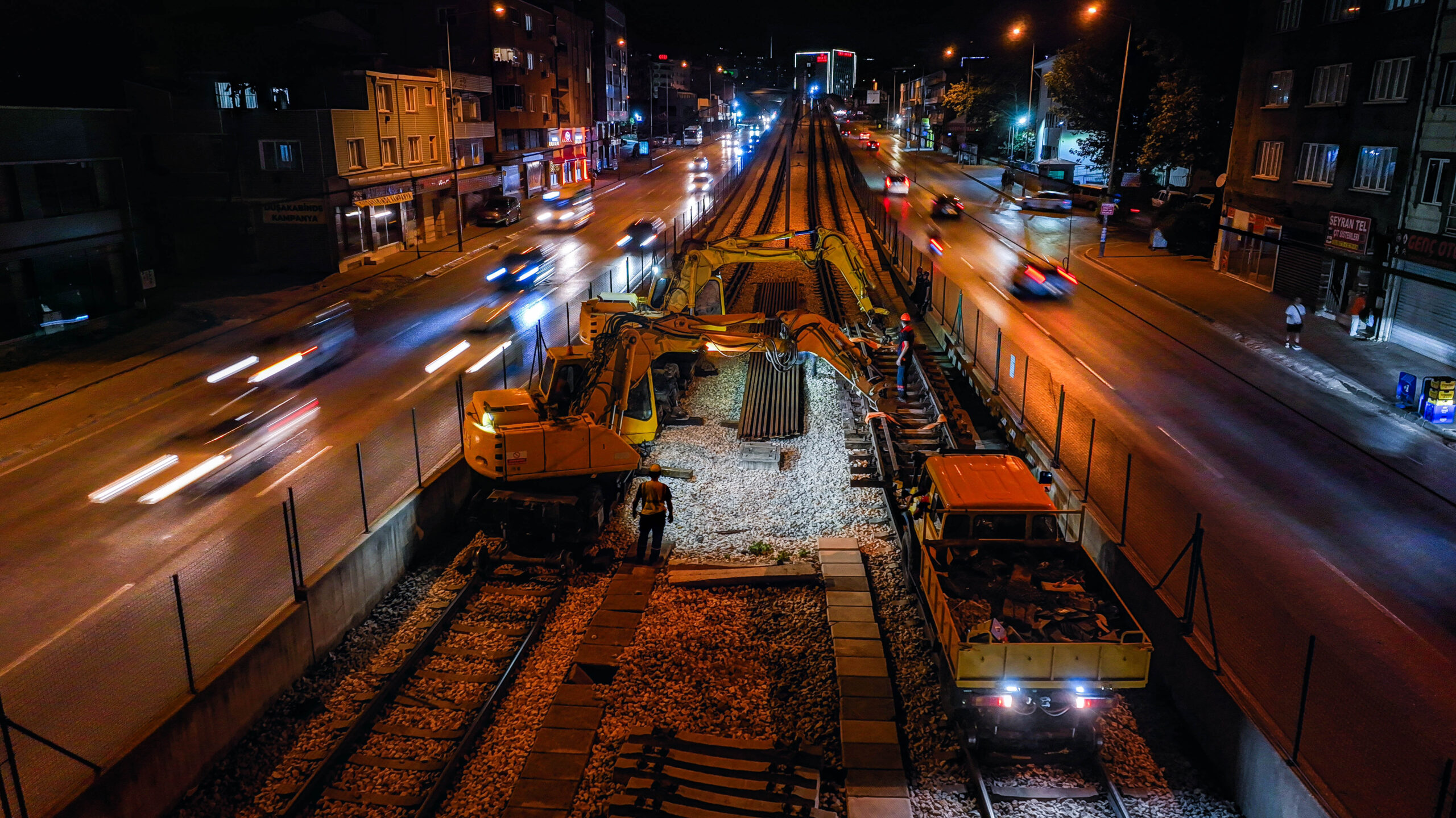 Büyükşehir’den raylarda konforlu ulaşım mesaisi