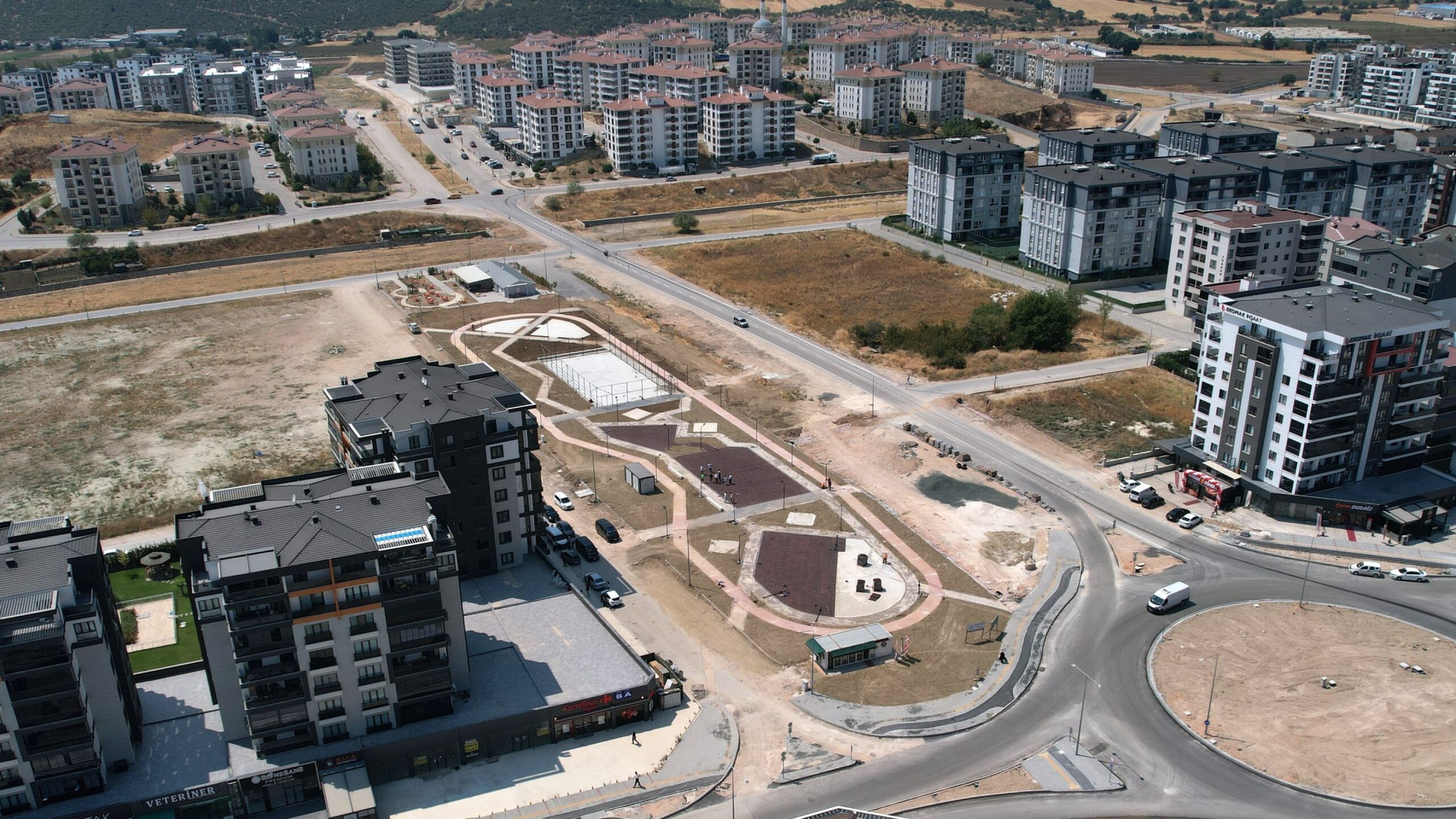 Balkan Mahallesi’ndeki park açılış için gün sayıyor
