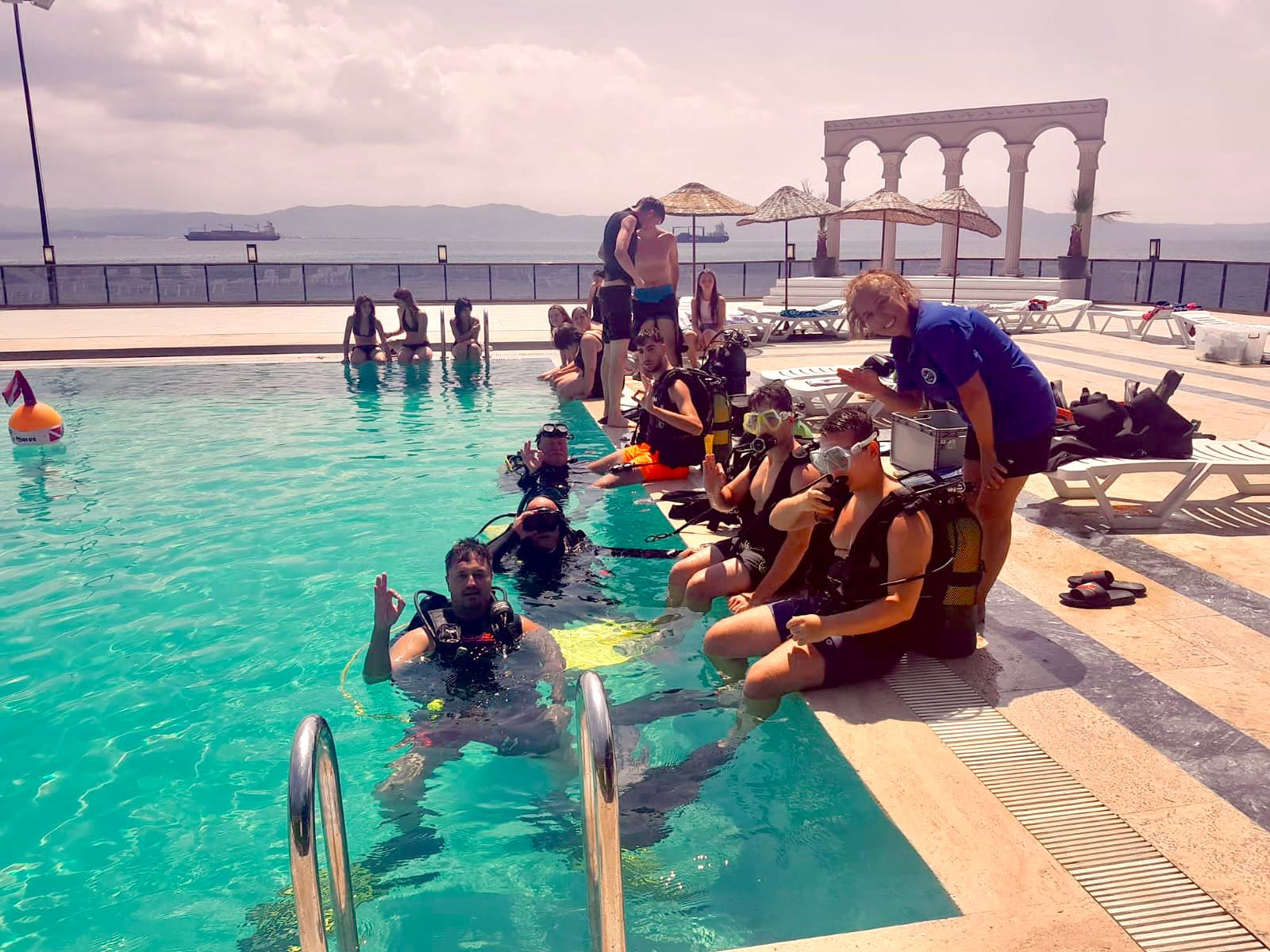 Gemlik Belediyesi'nden Gençler İçin Yaz Kampı