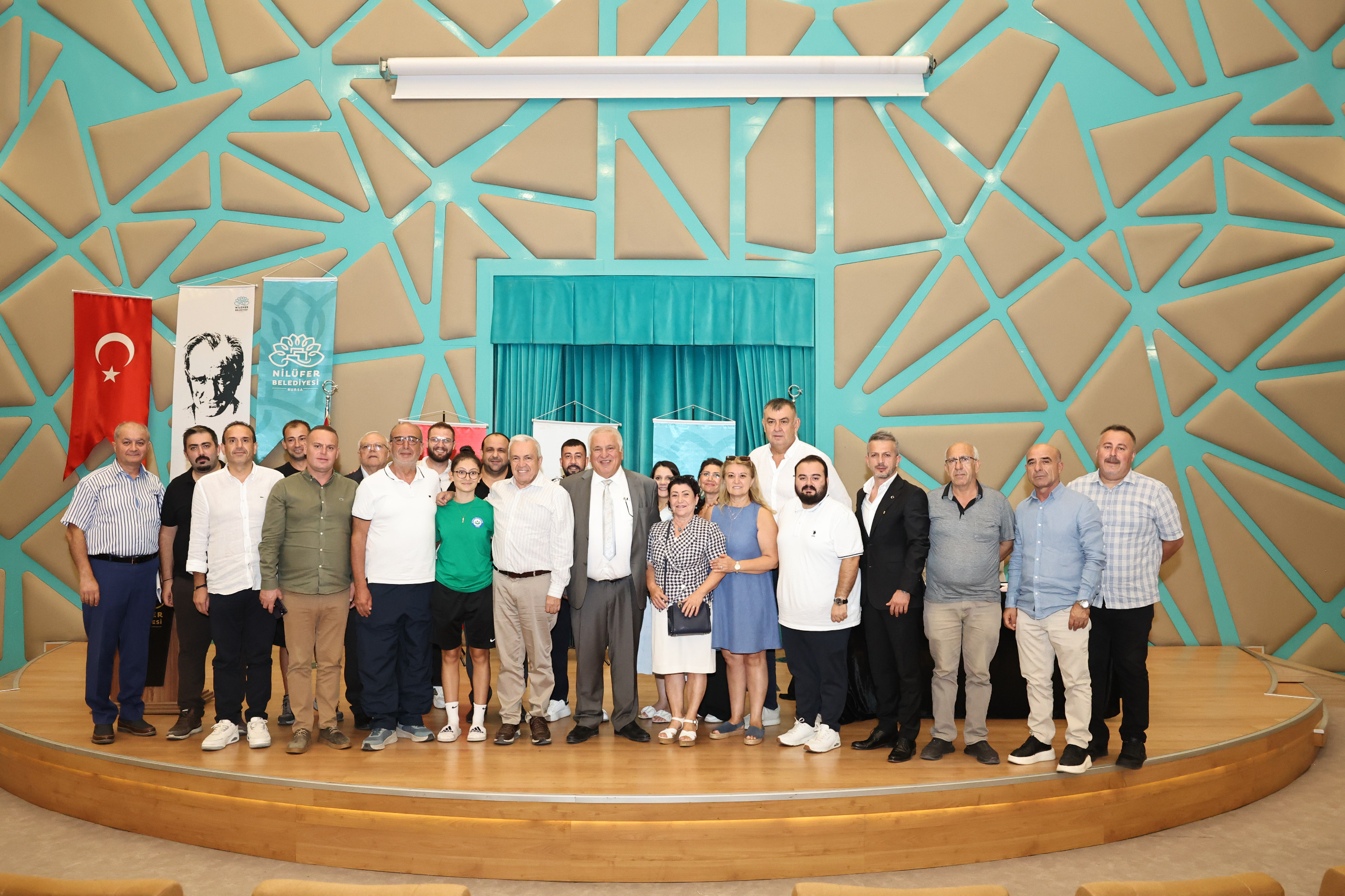 NİLÜFER BELEDİYESPOR KULÜBÜ’NDE MUHARREM OR GÜVEN TAZELEDİ