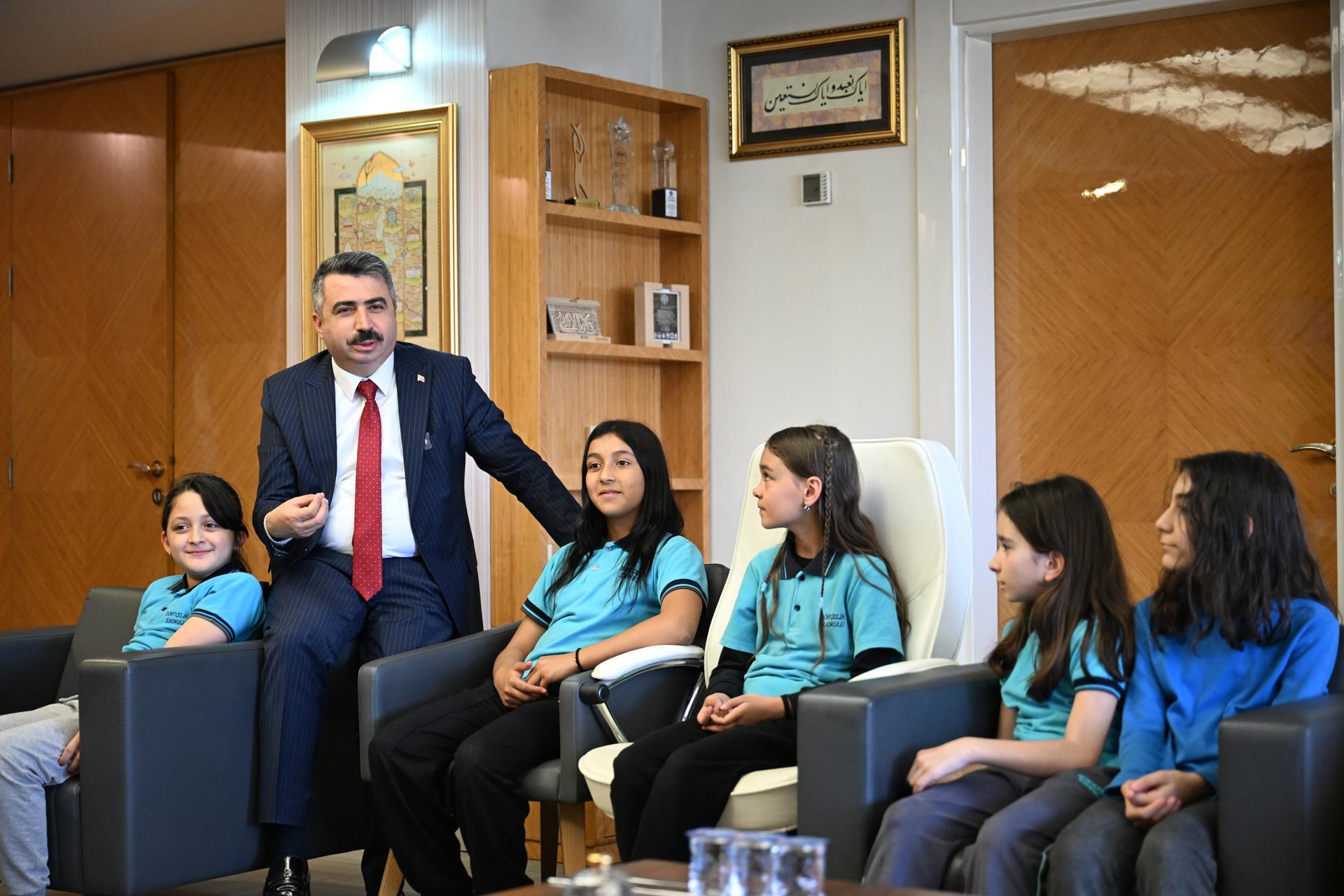 YILDIRIM'DA EĞİTİME TAM DESTEK