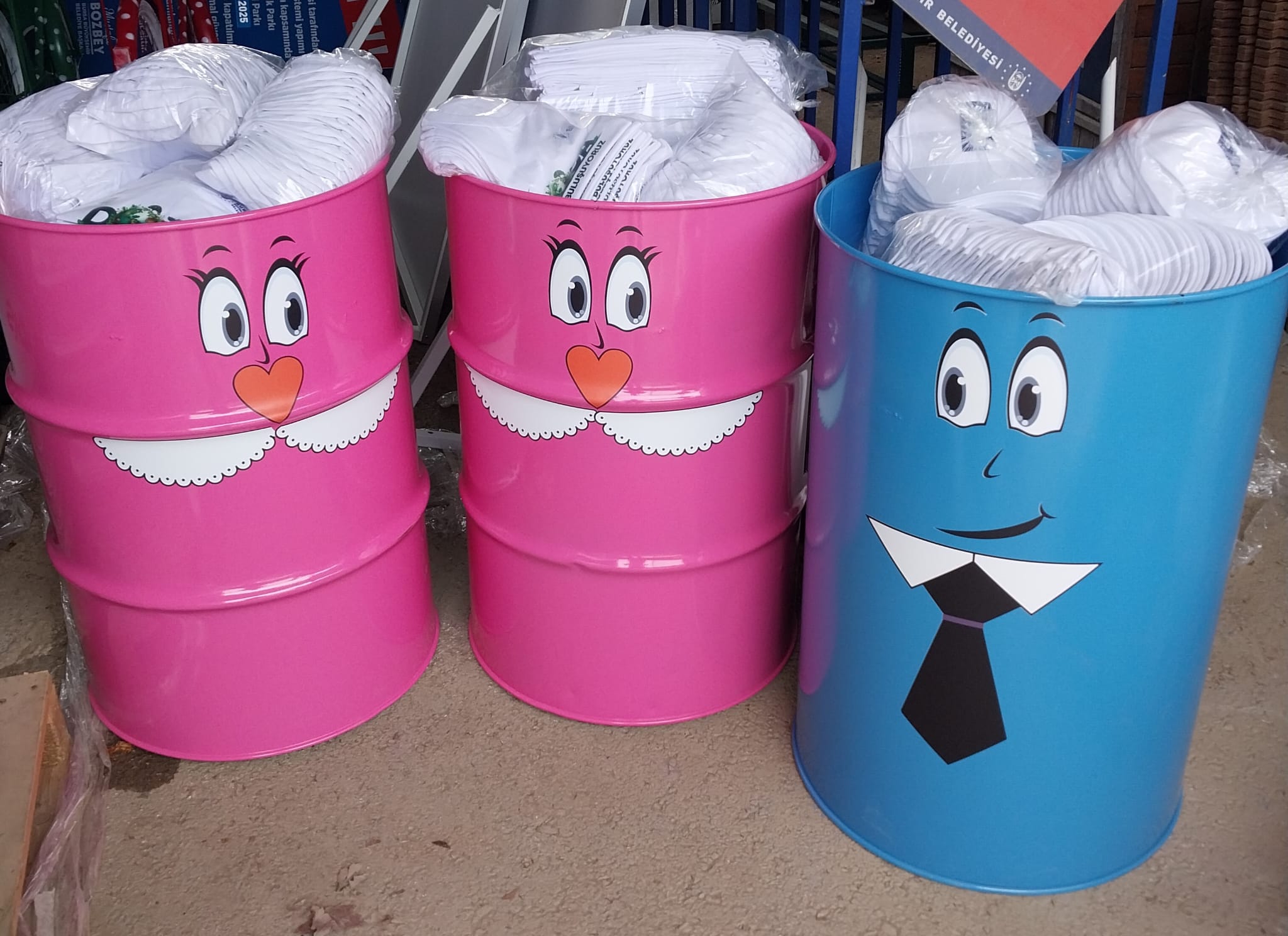 Atıklar sanata dönüşüyor