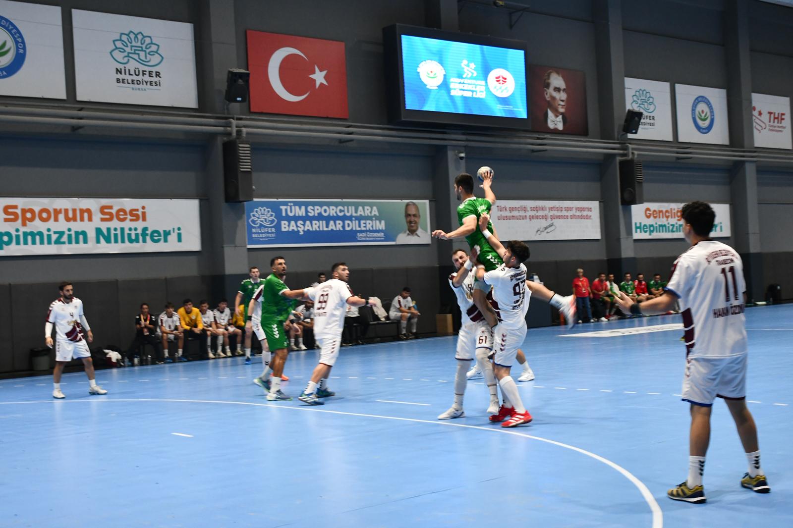 Nilüfer Belediyespor ikide iki yaptı