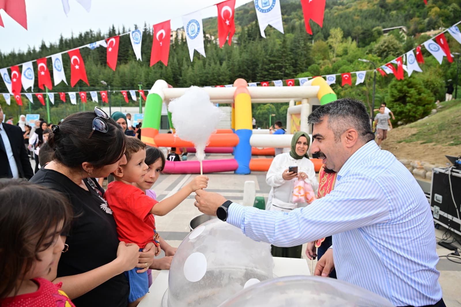 YILDIRIM’DA ÇOCUK OLMAK VAR!