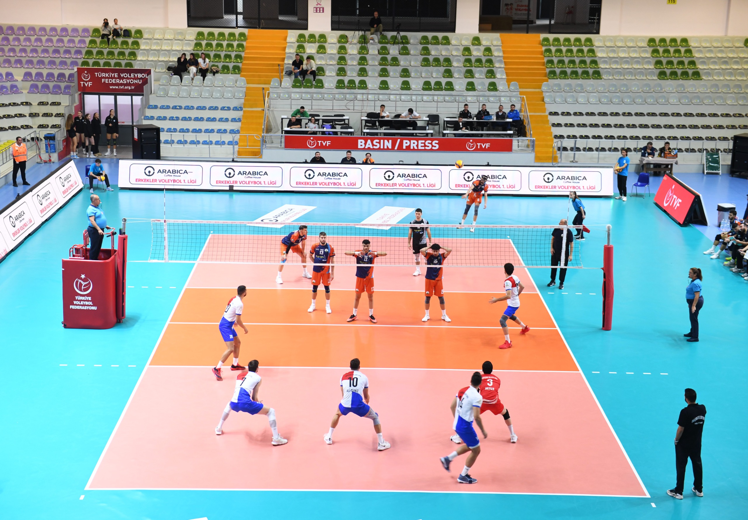 Osmangazi Belediyespor mücadelesiyle alkış aldı