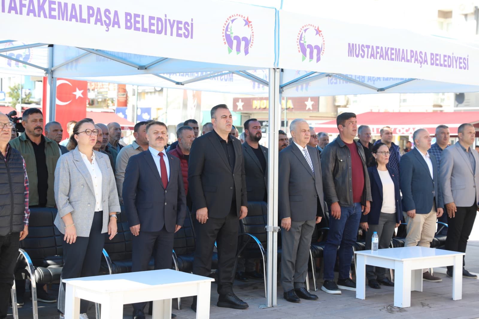 Büyükşehir ile tarlalar bereketleniyor