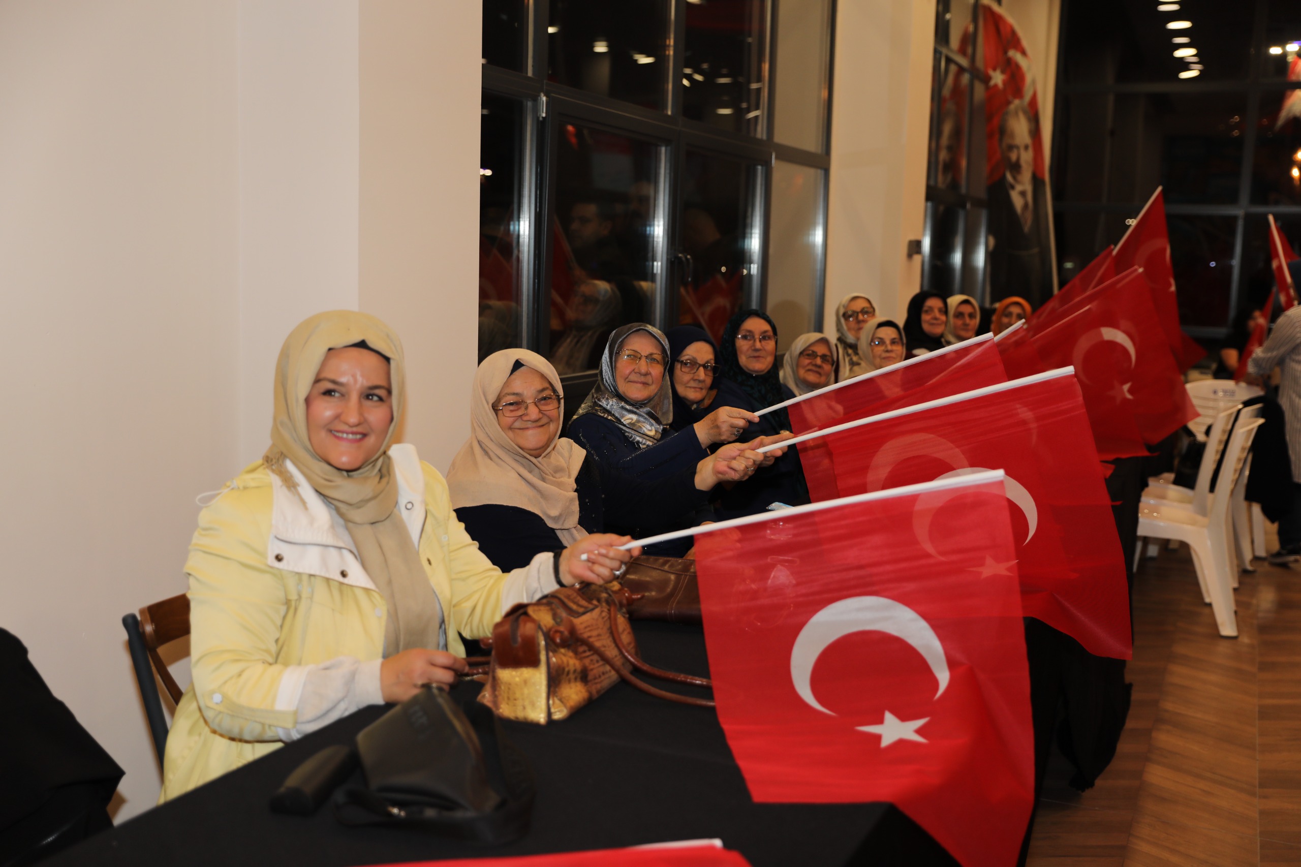 Cumhuriyet kadınlarıyla bereketli yarınlara