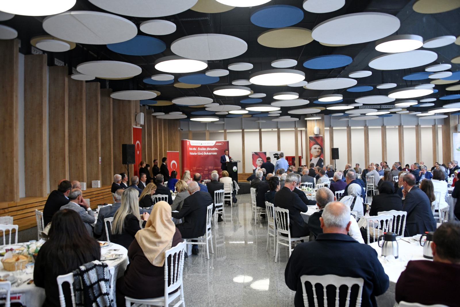 Osmangazi’de muhtarlar günü buluşması