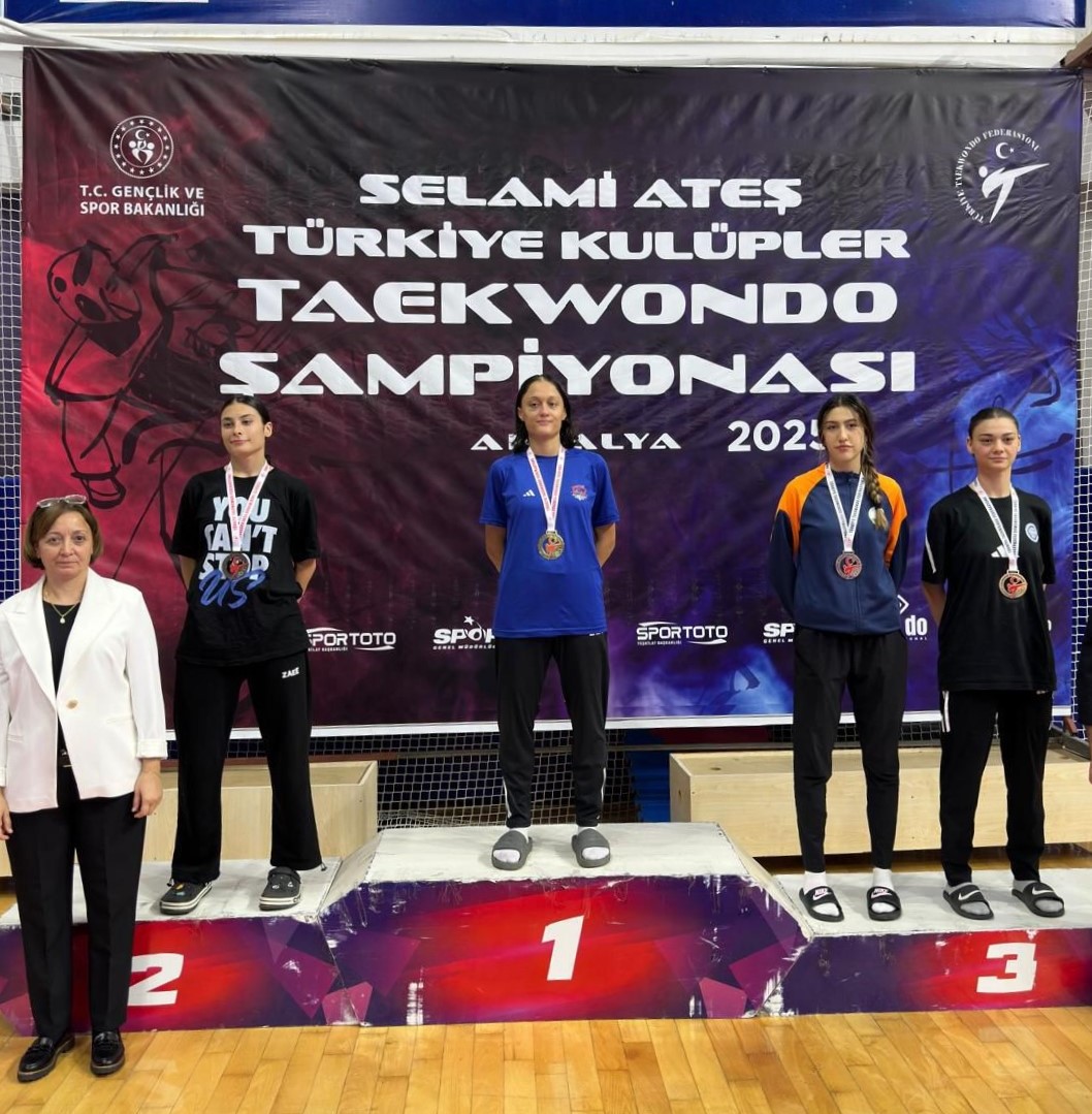 Osmangazili Taekwondocudan Bronz Madalya
