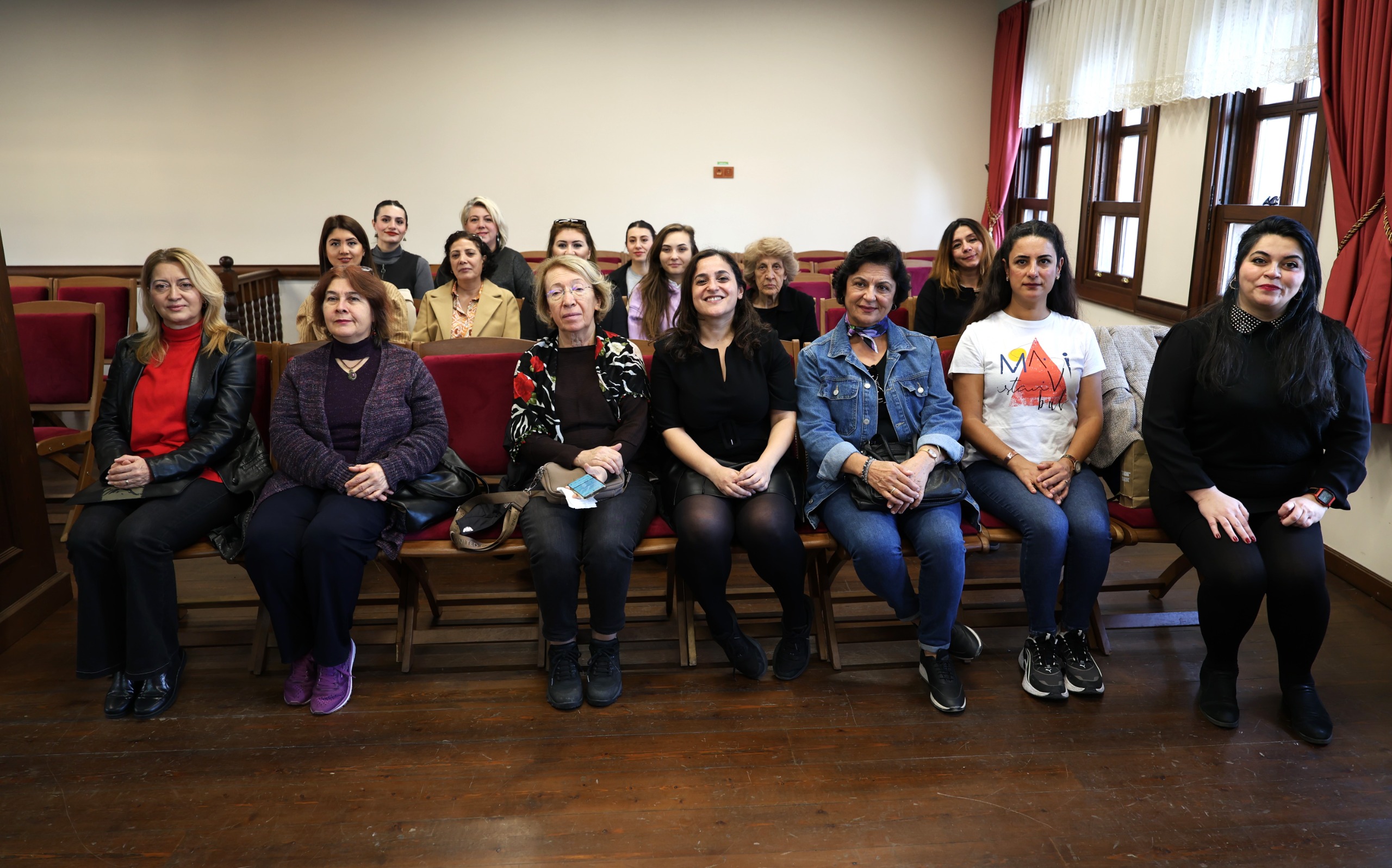 Osmangazi Kent Konseyi Kadın Meclisi’nden Kadınlara Haklarını Öğreten Toplantı