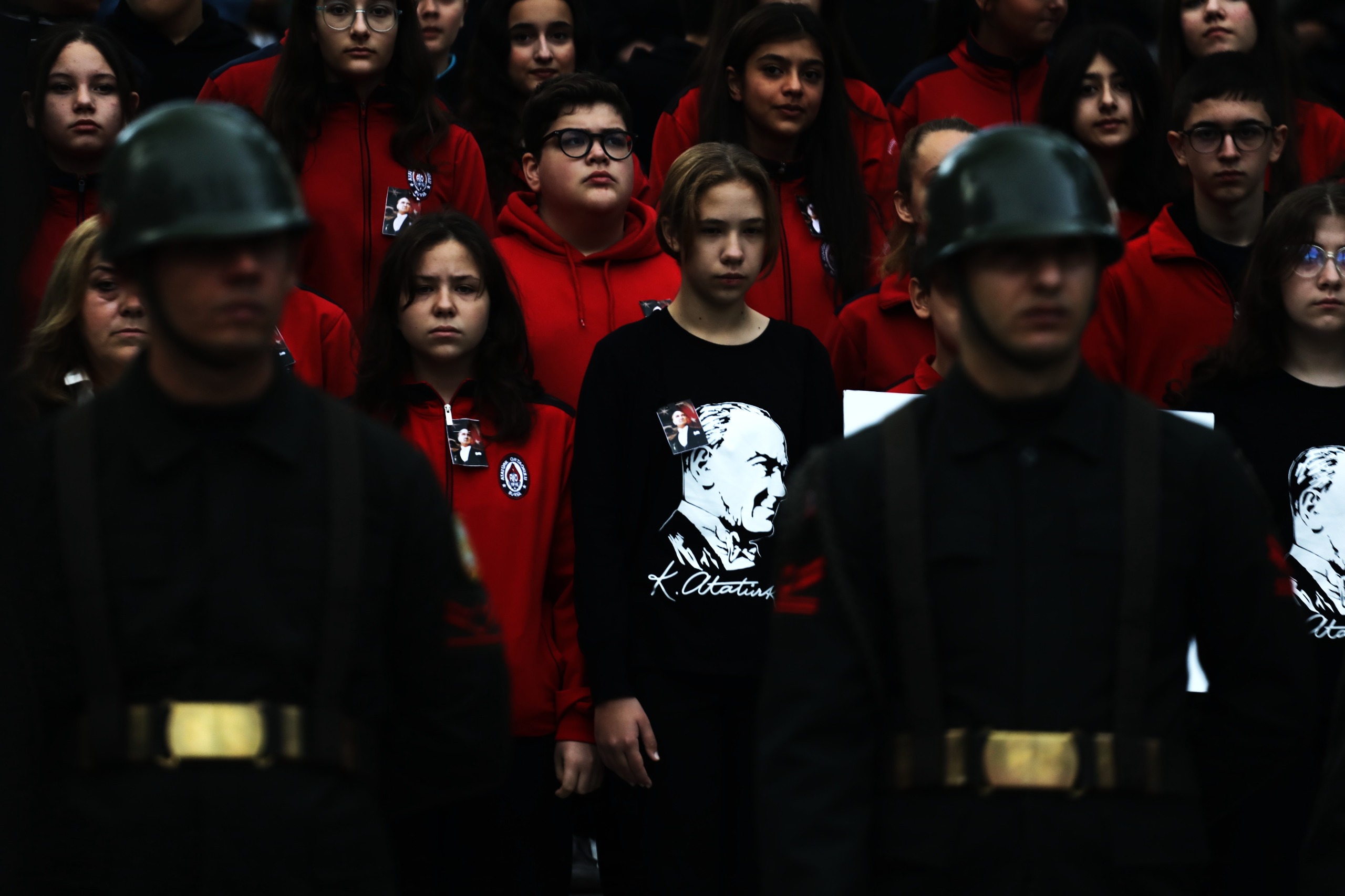 Özlem ve minnetle anıyoruz