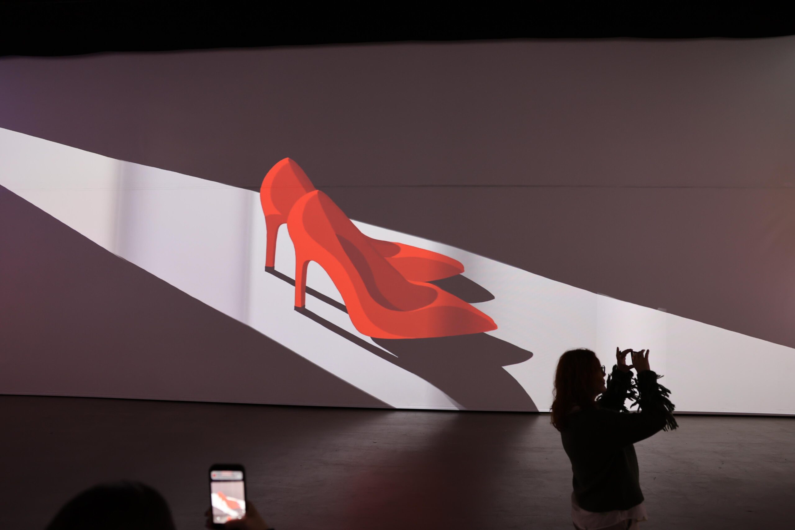 Şiddetsiz bir dünyaya dijital çağrı