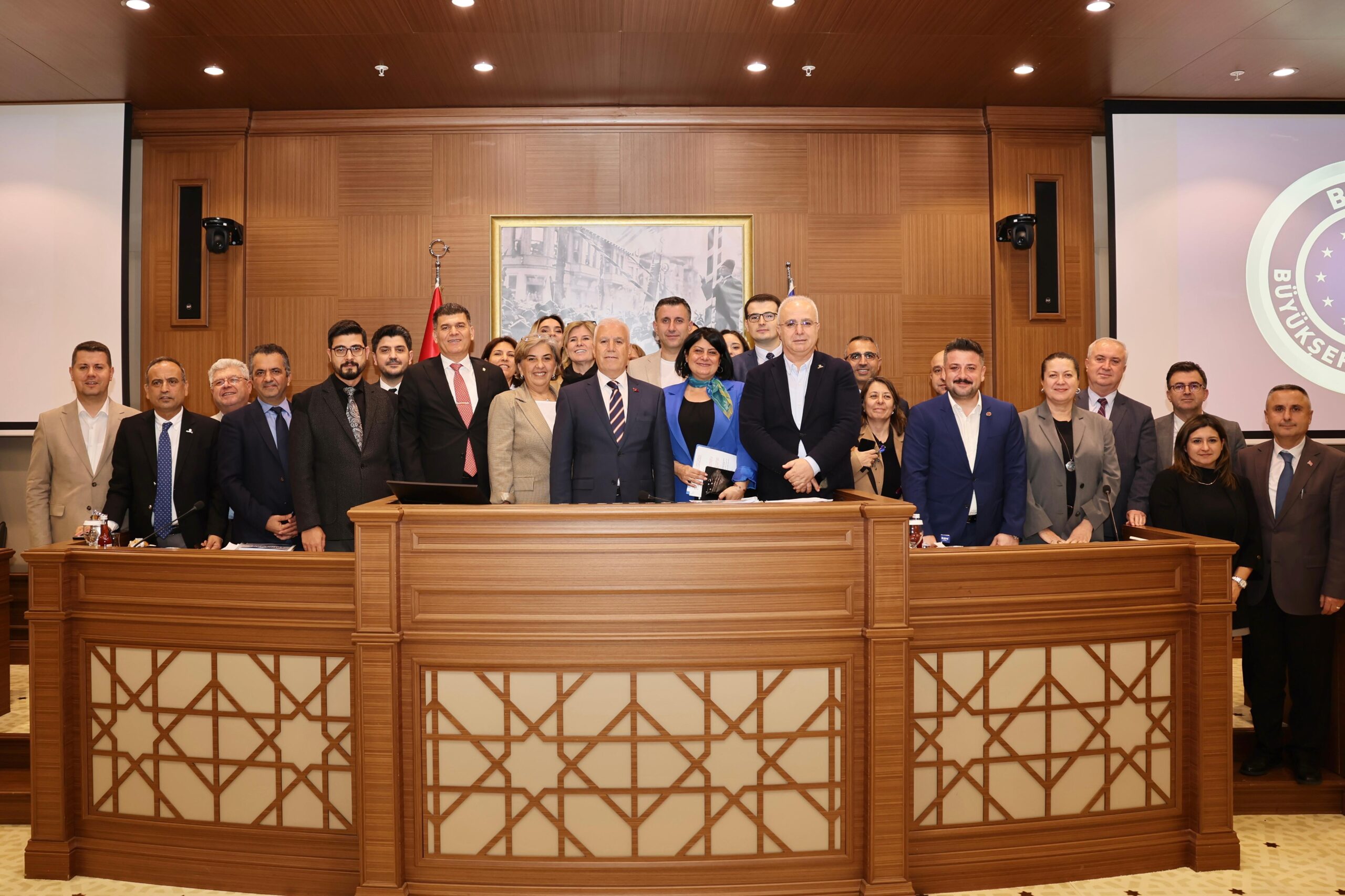 Büyükşehir’in 2026 yılı bütçesine onay