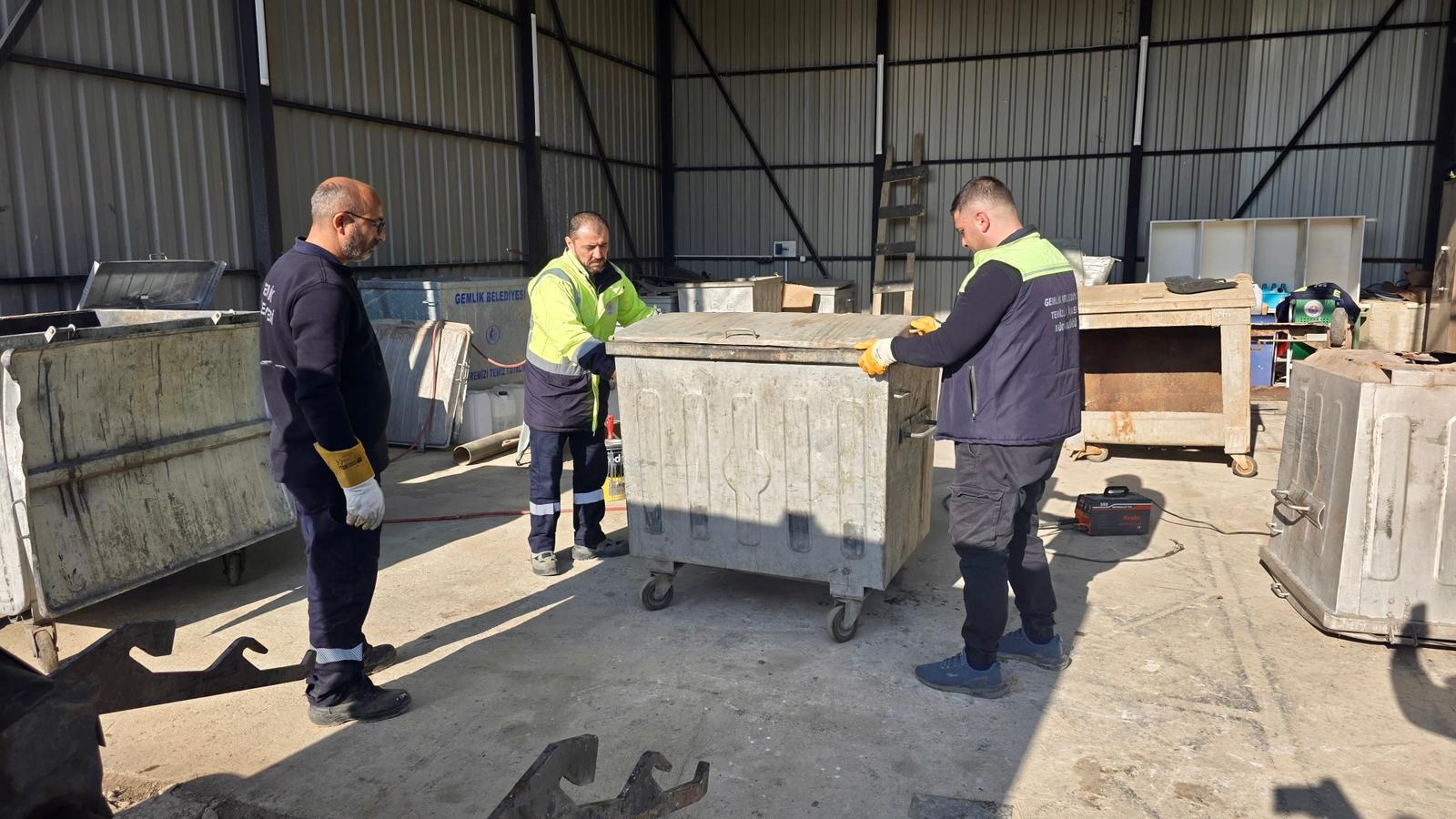 Gemlik Belediyesi’nden Hem Temizlik Hem Tasarruf