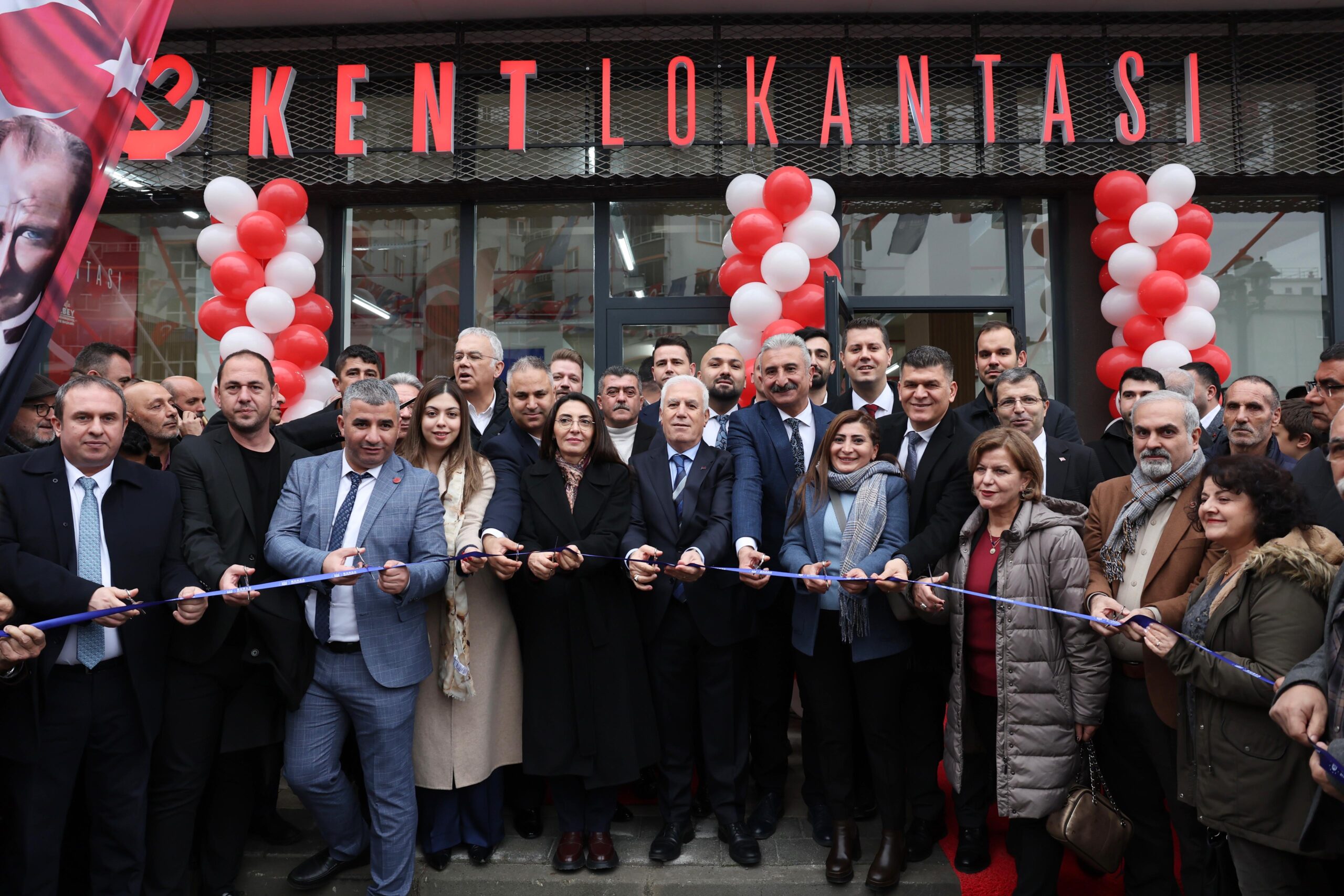 Bursa'da dayanışmanın sofrası büyüyor