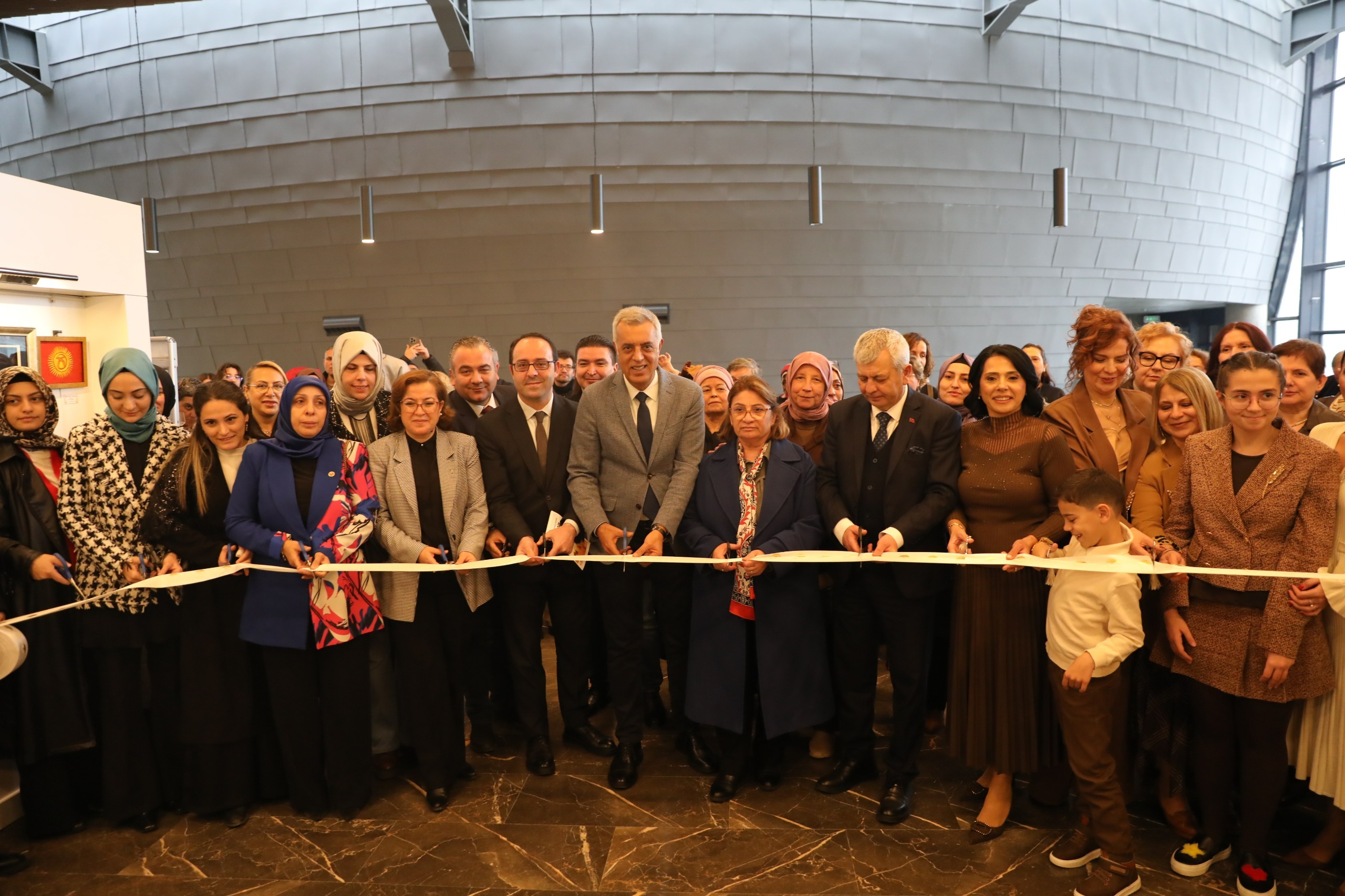 Osmangazi’de Cengiz Aytmatov Günleri Sanat ve Edebiyatla Taçlandı