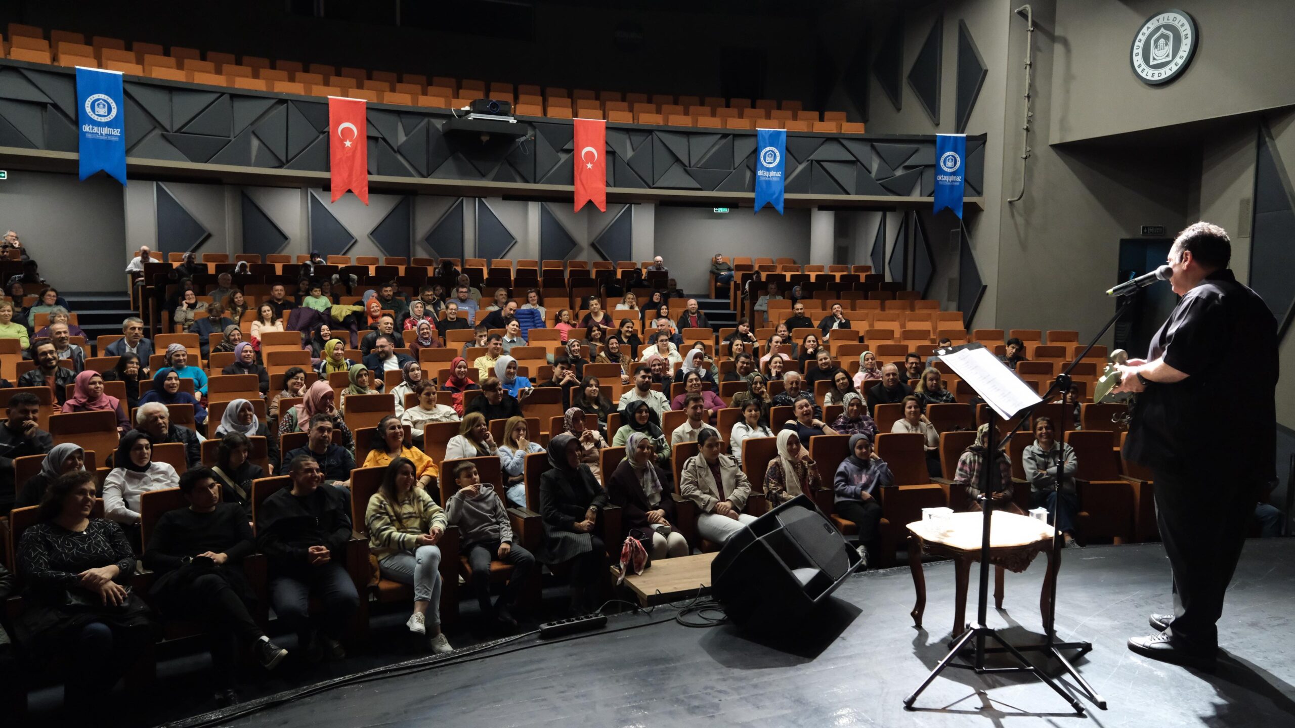 YILDIRIM’DA NOSTALJİ VE KAHKAHA DOLU GECE