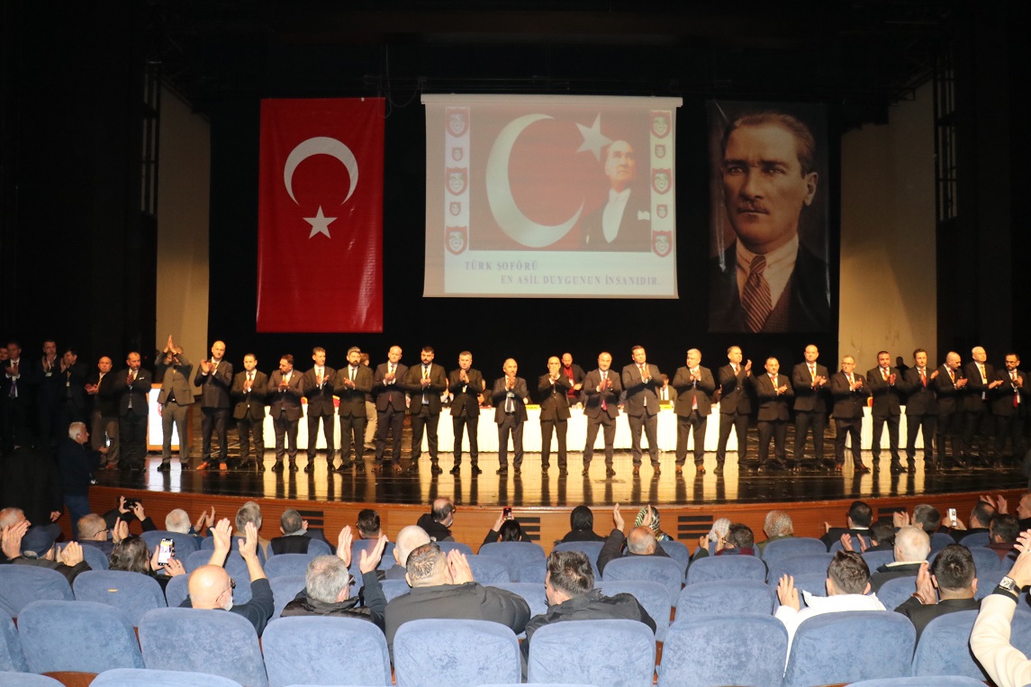 ŞOFÖRLER AHMET ÇAKIR İLE DEVAM DEDİ