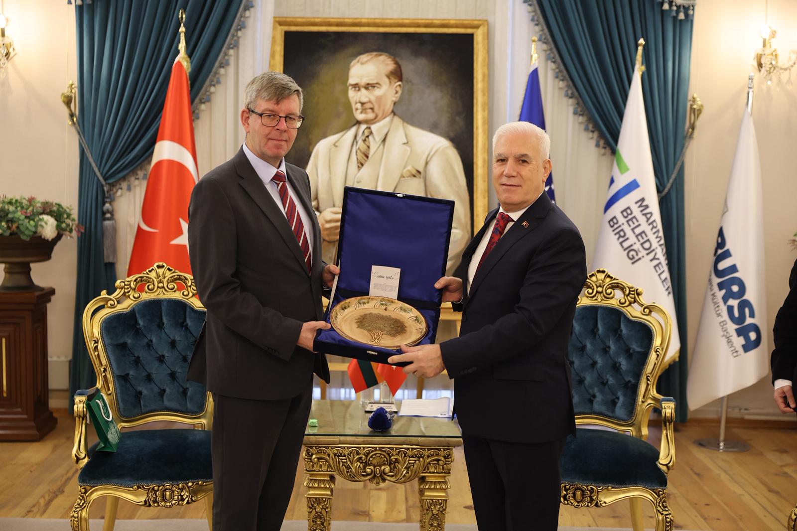 Litvanya’dan Bursa’ya işbirliği daveti