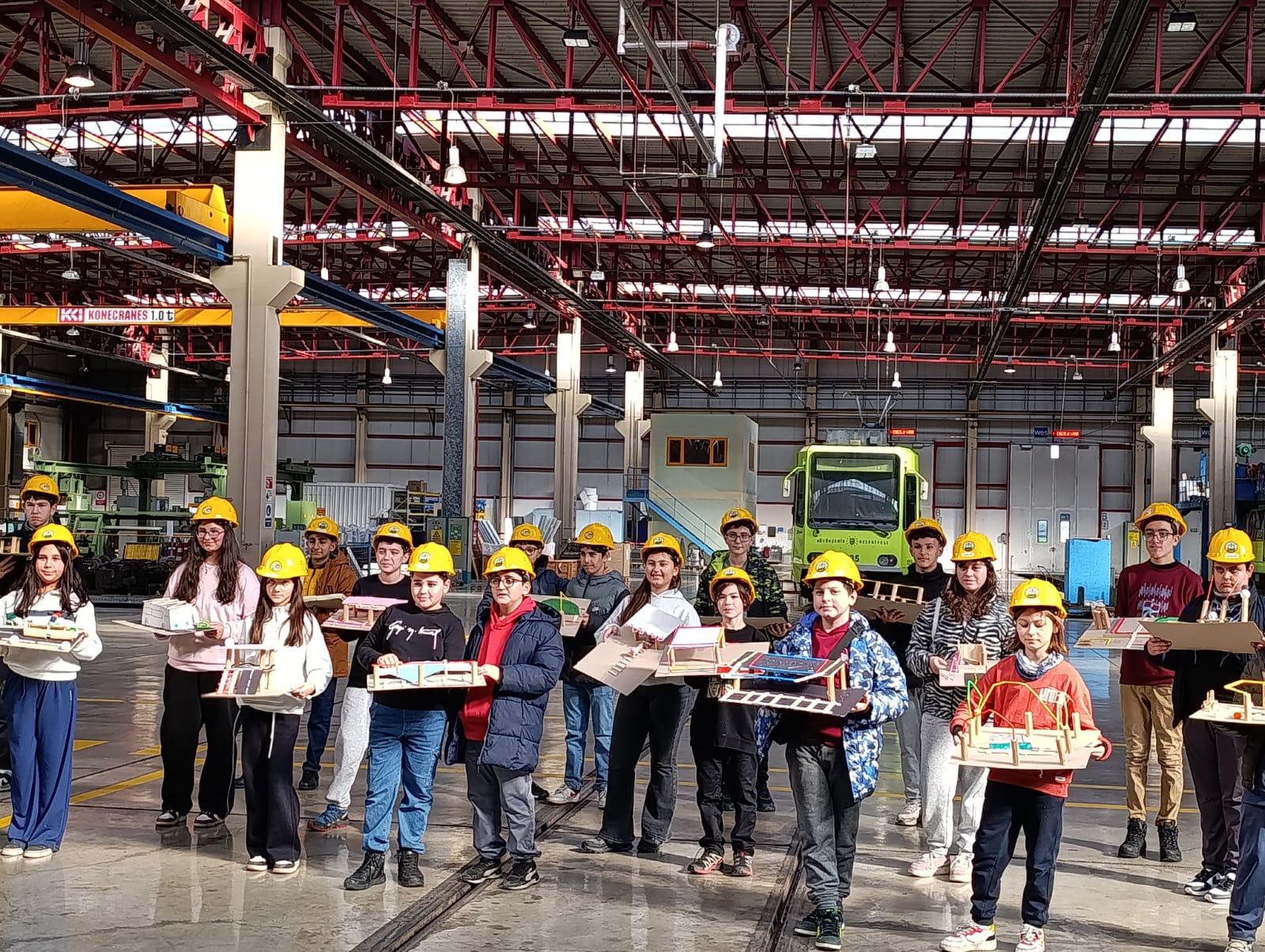 Öğrenciler BURULAŞ’ta hem eğlendi hem öğrendi