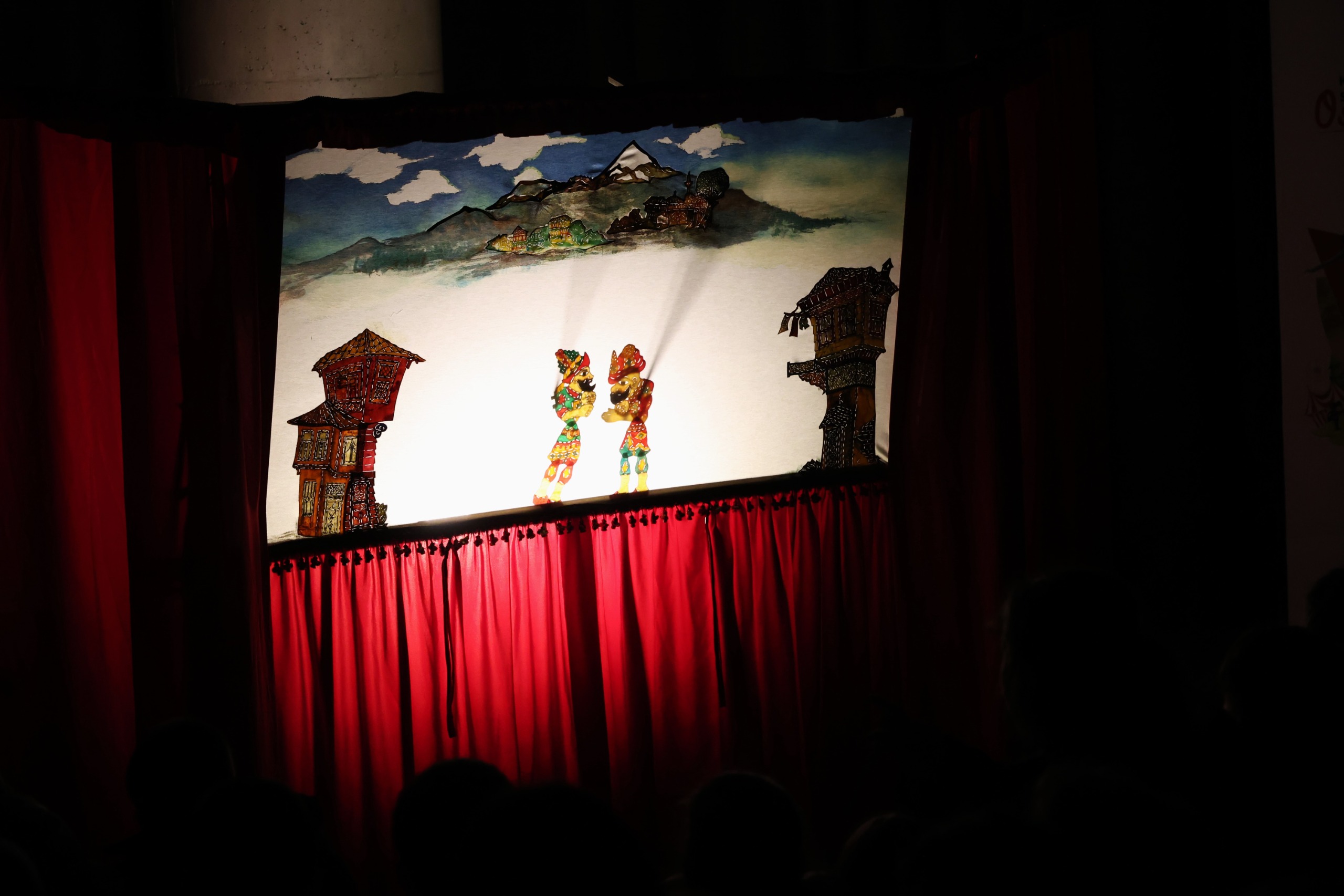 Osmangazi’de Gölge Oyunu Karagöz’e Çocuklardan Büyük İlgi