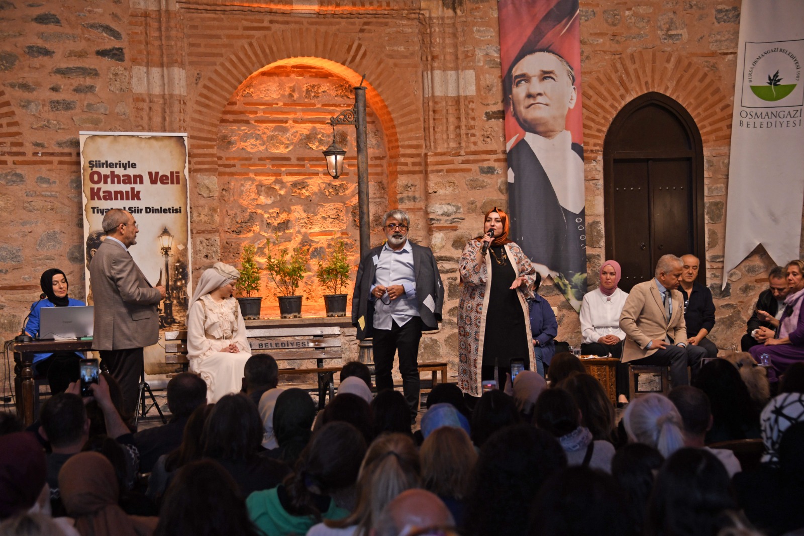 Orhan Veli’nin Şiir Dolu Hayatı Osmangazi’de Sahnelendi