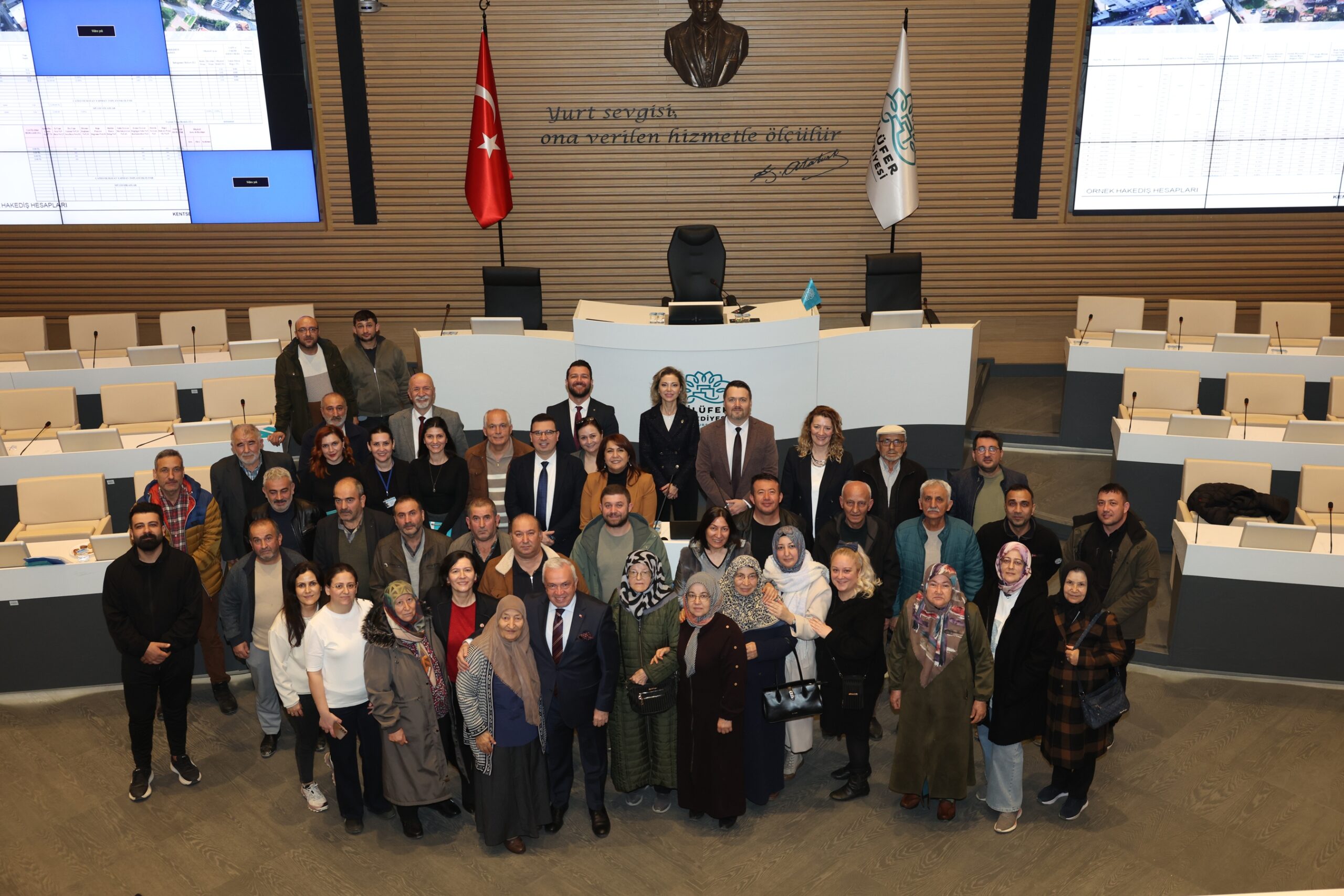 Kentsel dönüşümde örnek model Barış Mahallesi sakinlerine anlatıldı