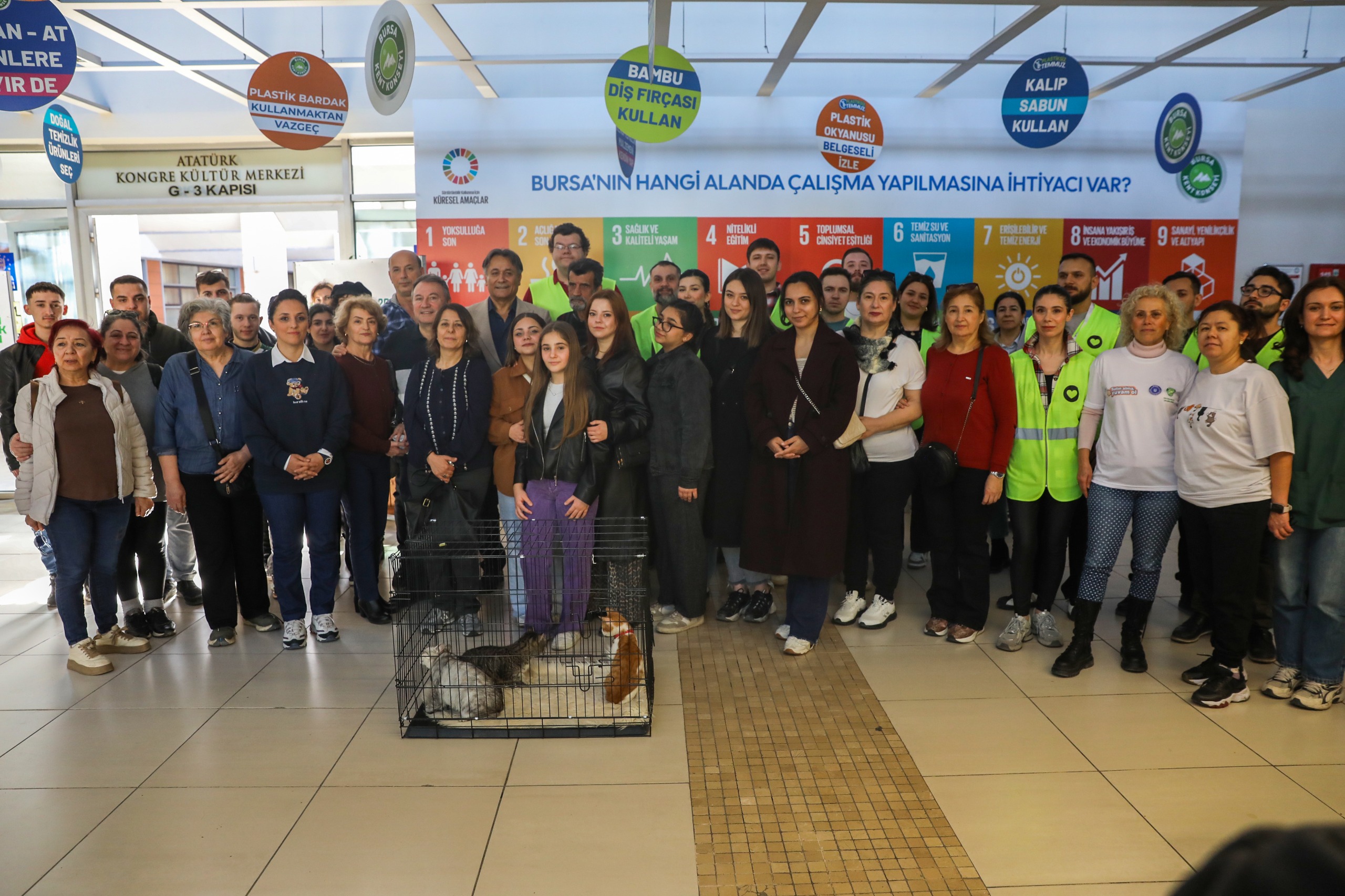 Can dostlara sıcak yuva