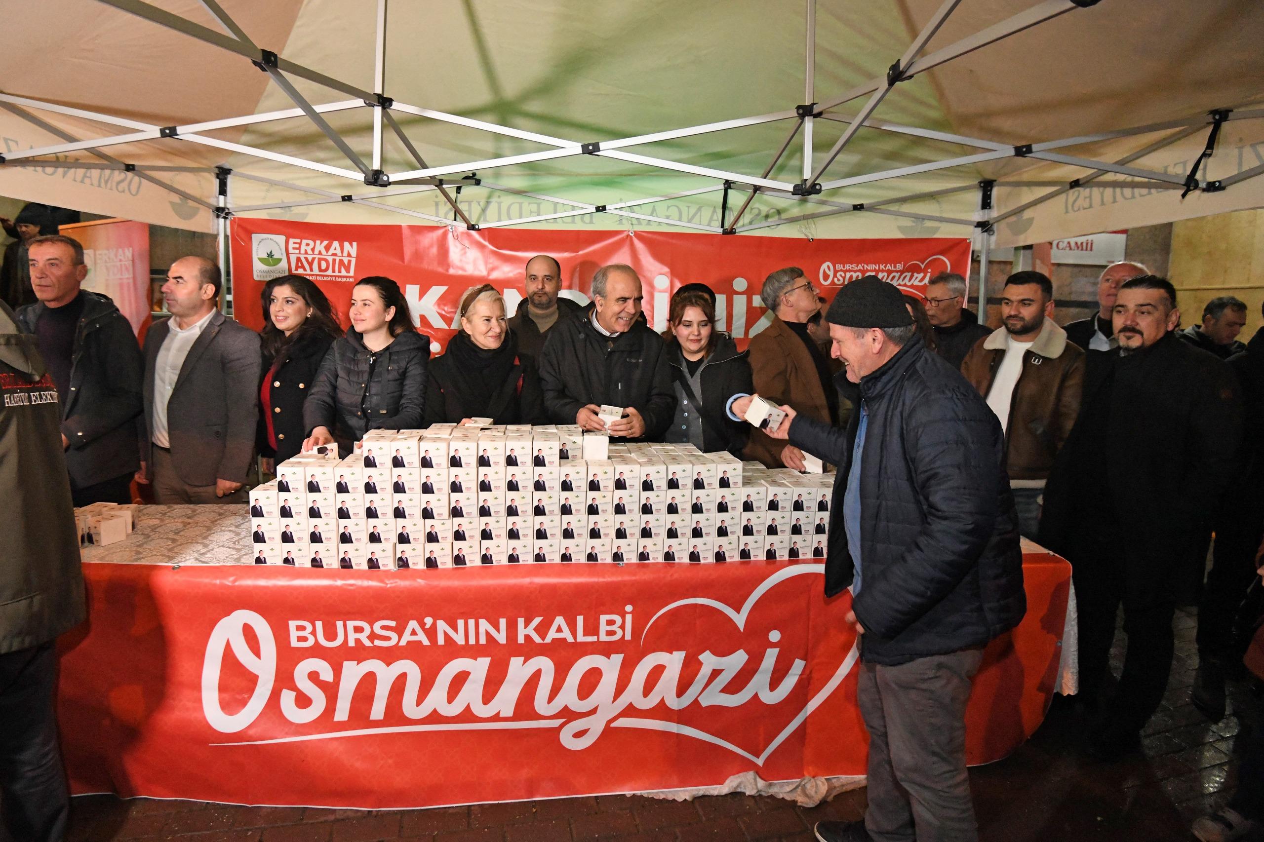 Başkan Aydın, Berat Kandili’nde Vatandaşlarla Buluştu