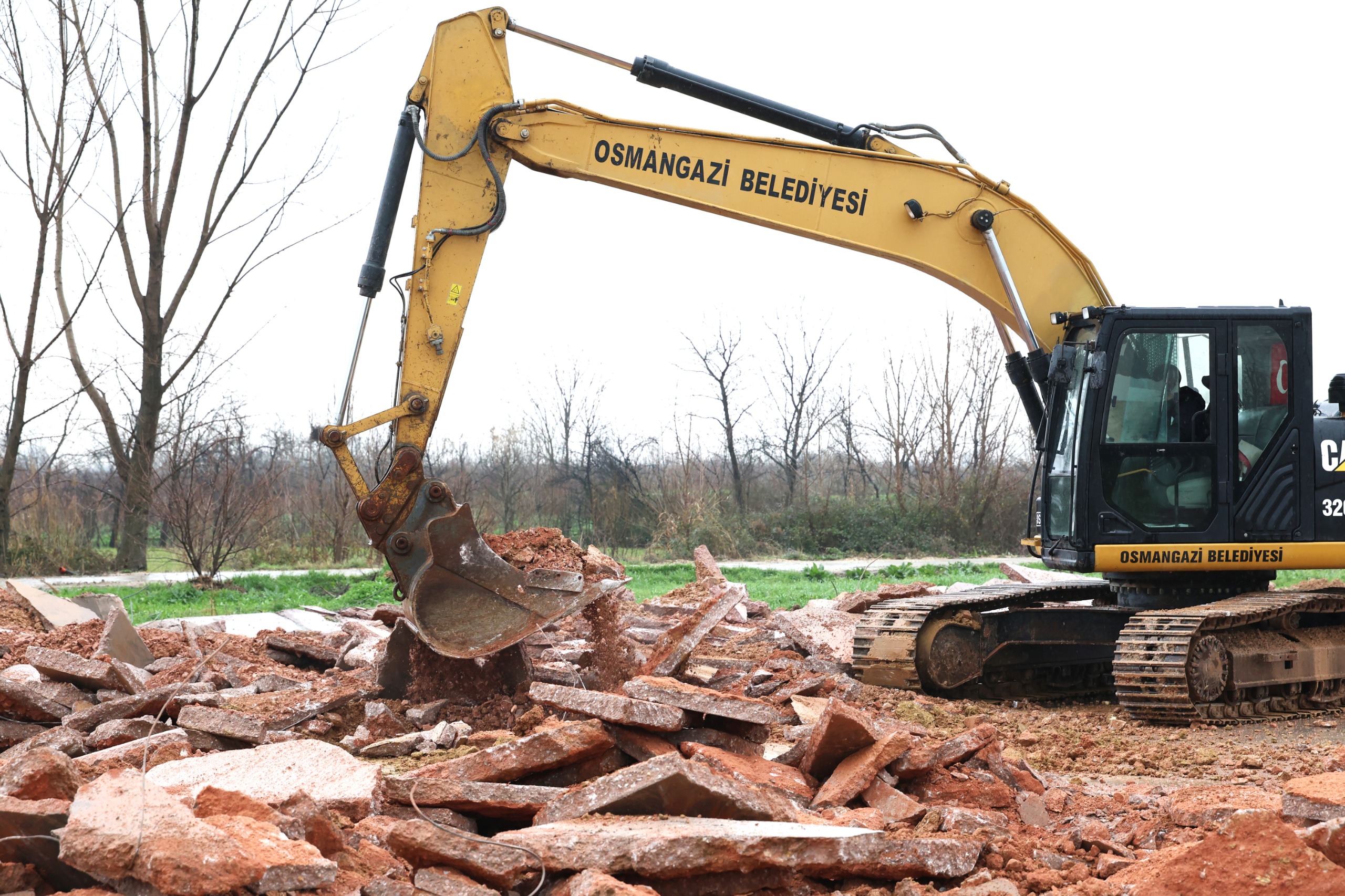 Osmangazi’de Tarım Arazilerini Tahrip Edenlere Anında Müdahale
