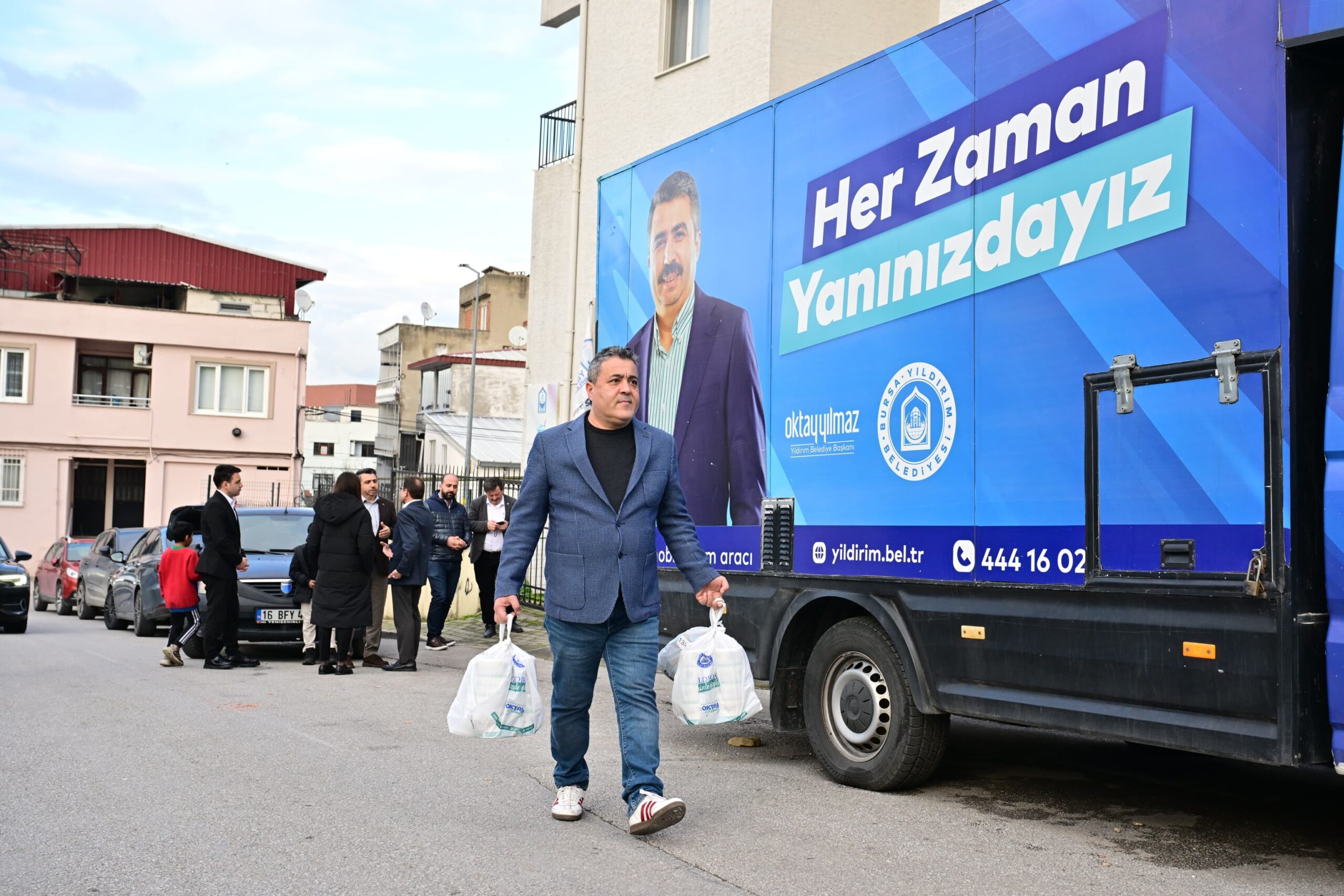 YILDIRIM'DA GÖNÜLLER DE SOFRALAR DA BİR