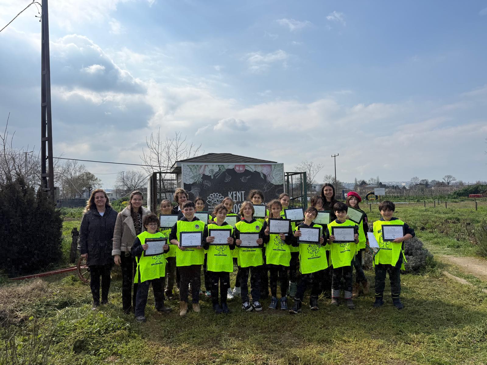 Ürünlü’de doğa sevgisi yeşeriyor