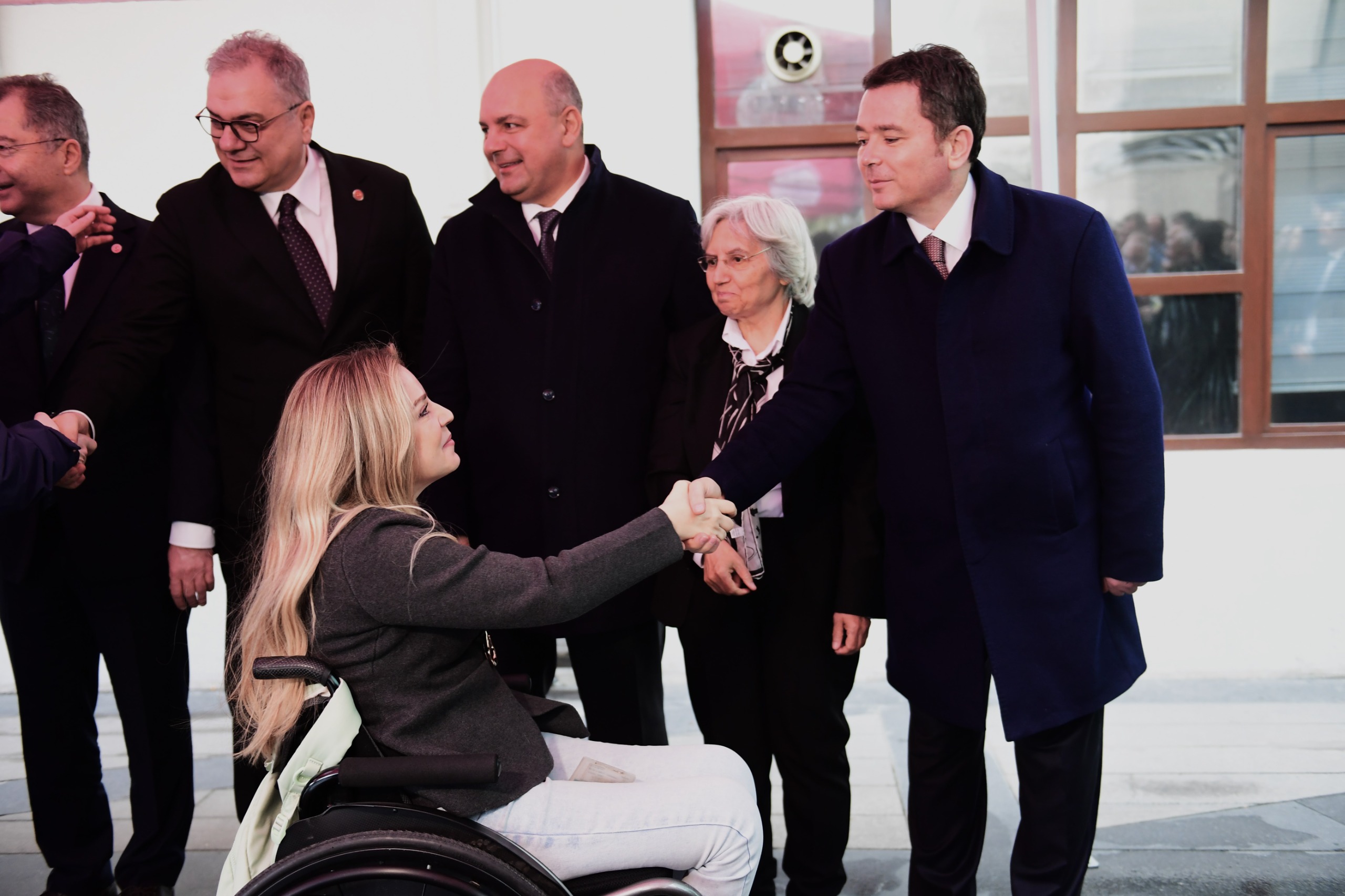 Başkan Erkan Aydın Personeliyle Tek Tek Bayramlaştı